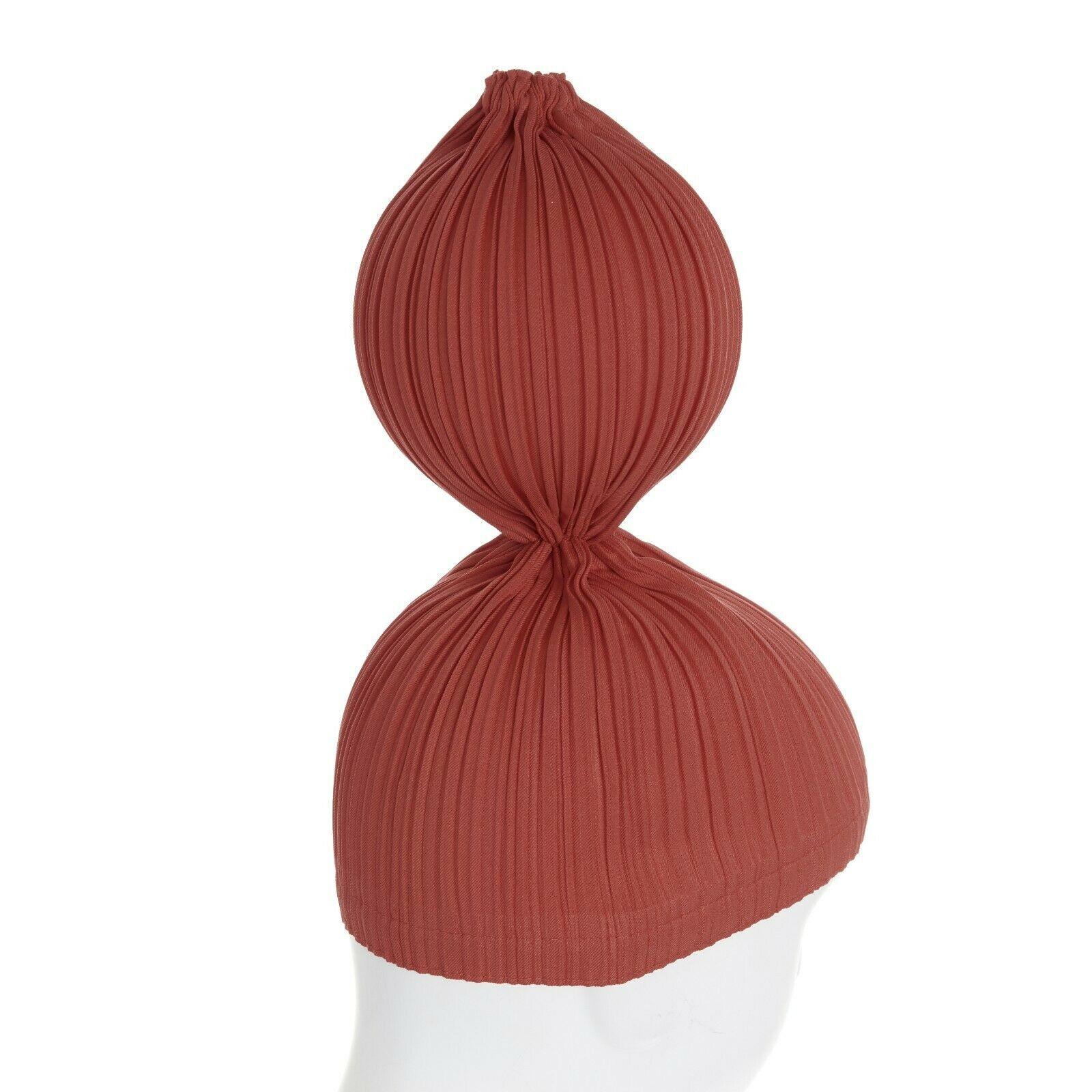 ISSEY MIYAKE PLEATS PLEASE red pleated single sphere ball bubble statement hat 2