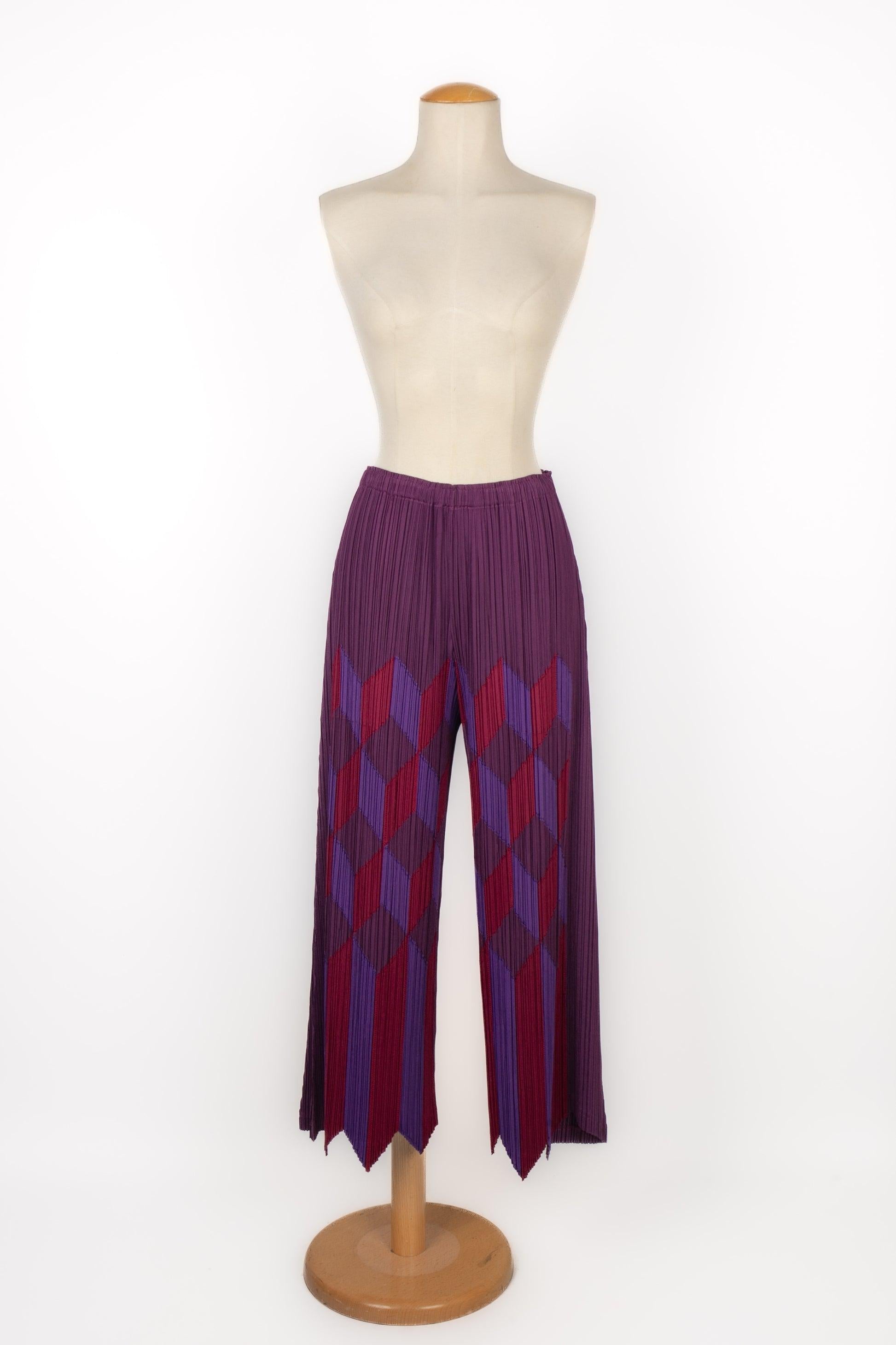Conjunto Pleats Please de Issey Miyake en venta 1