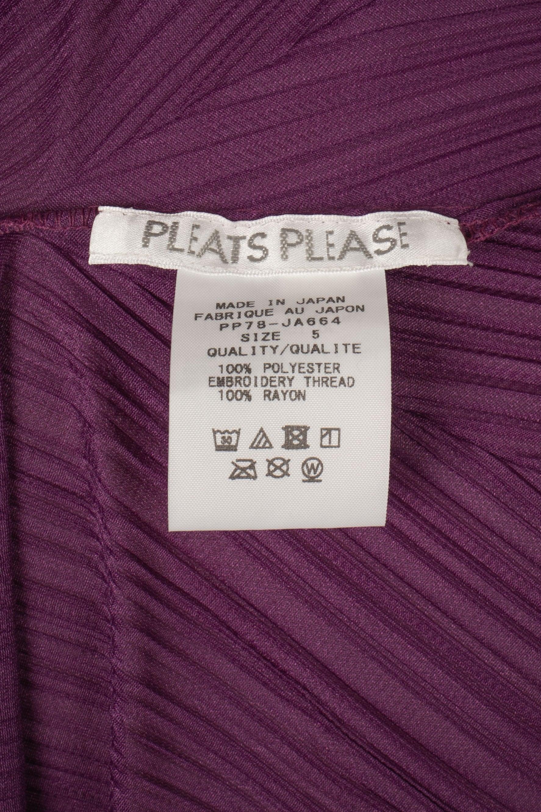 Conjunto Pleats Please de Issey Miyake en venta 4