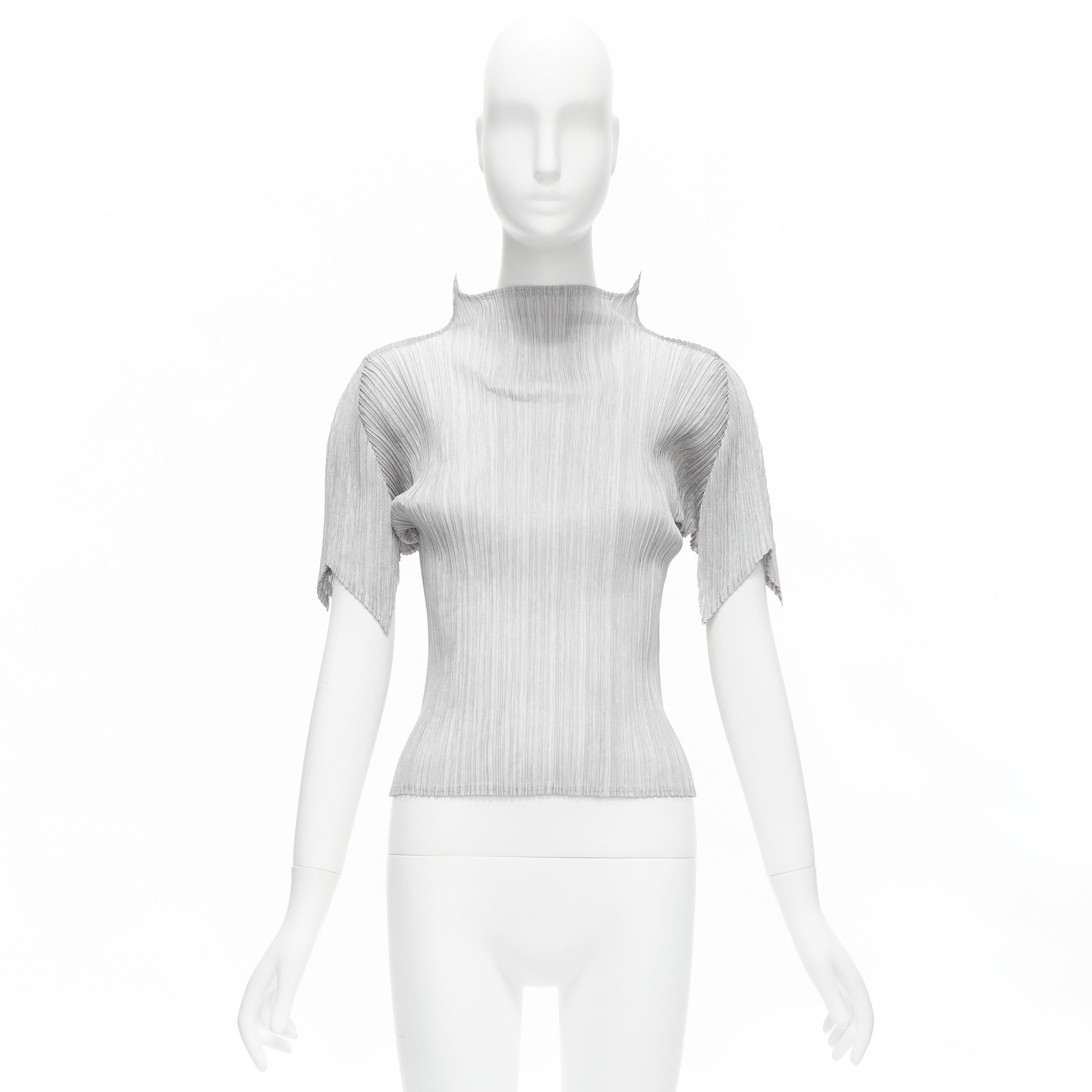 ISSEY MIYAKE PLEATS PLEASE cuello de pico plateado corte angular top plisado JP3 L en venta 5