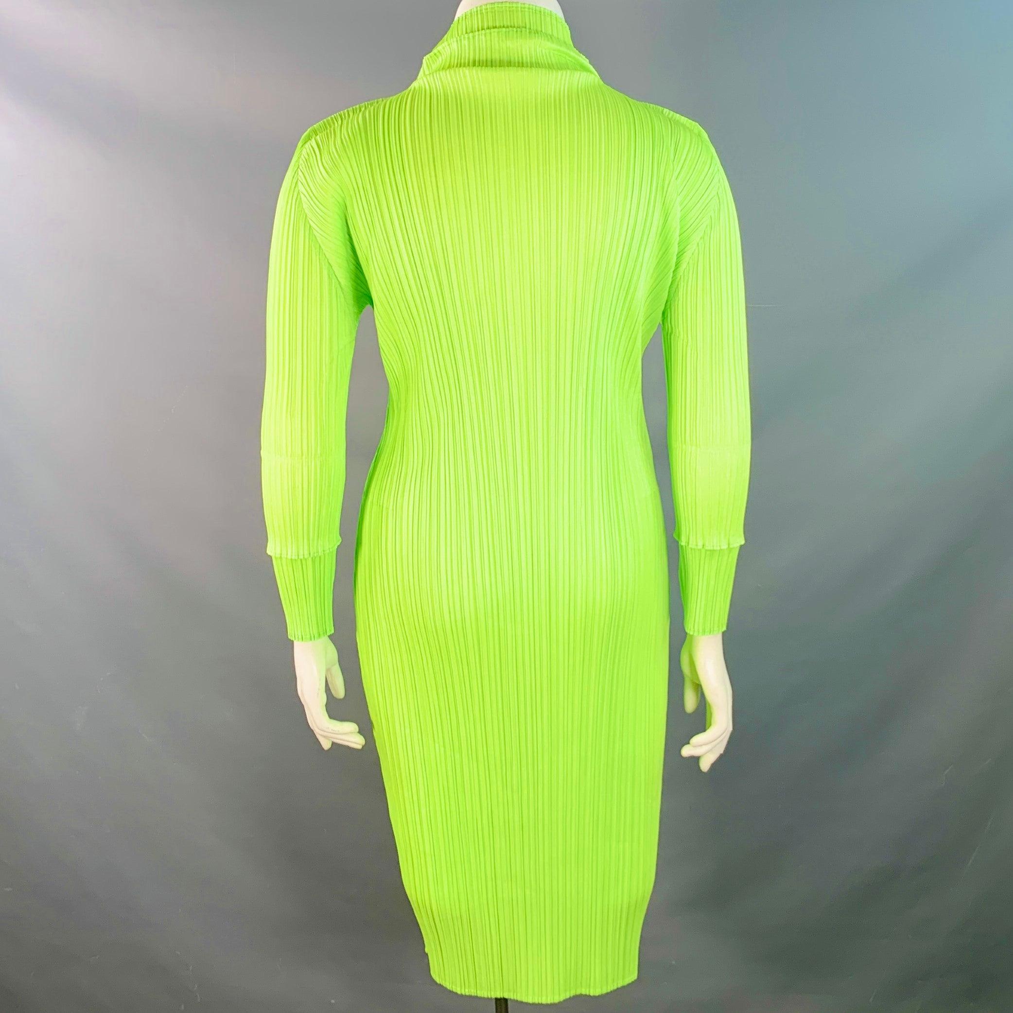 Issey Miyake Pleats Please Taglia L Abito a Maglia in Poliestere Plissettato Verde Neon In condizioni ottime in vendita a San Francisco, CA