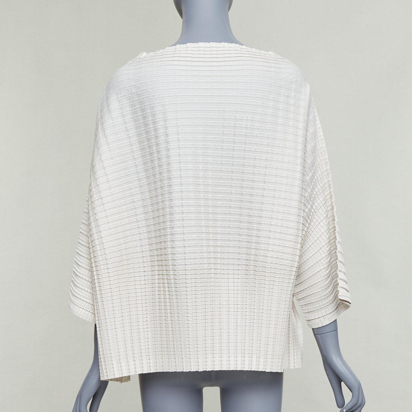 De las mujeres ISSEY MIYAKE Pleats Please steel grey crinkled batwing bateau  top JP3 L en venta