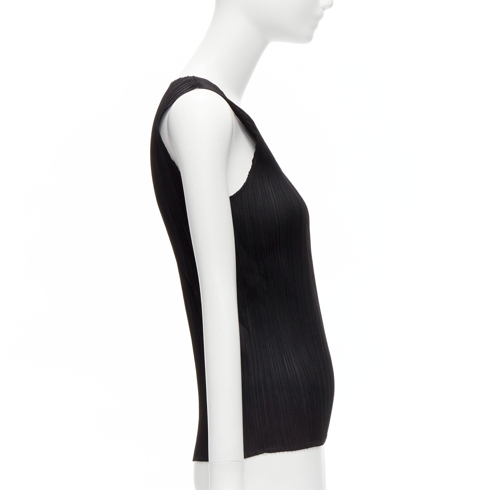 Women's ISSEY MIYAKE Pleats Please Vintage black plisse round neck tank top JP3 L For Sale