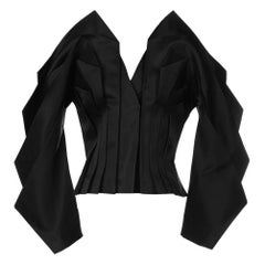 ISSEY MIYAKE F/S 1991 Dokumentierte Laufsteg-Seidenjacke 'Dinosaur' mit Ärmeln aus schwarzer Seide