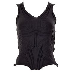 Issey Miyake S/S 2005 - Top noir en relief Squelette