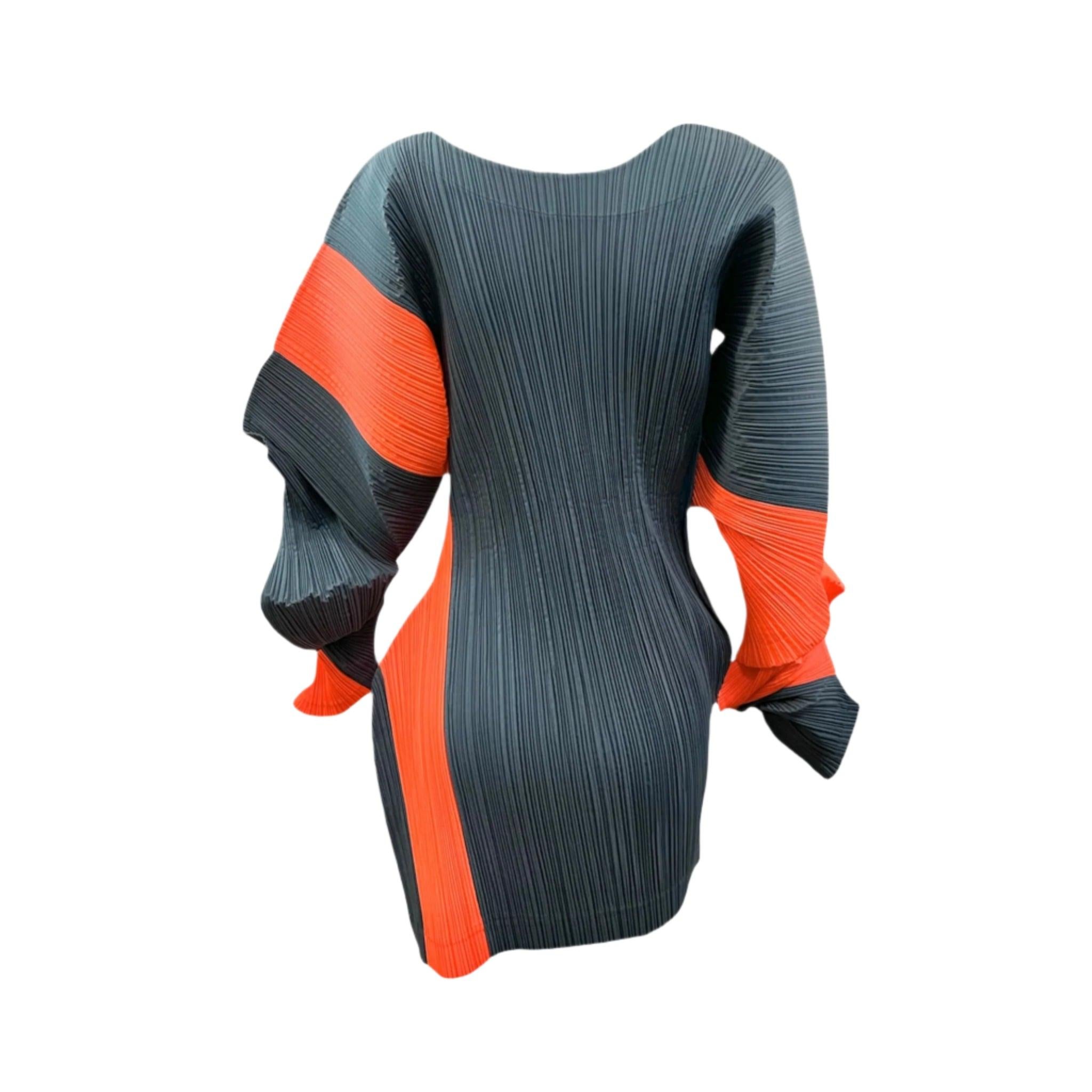 Gray Issey Miyake S/S Grey and Orange Pleated Curved Sleeve Tunic Dress, 1991 For Sale