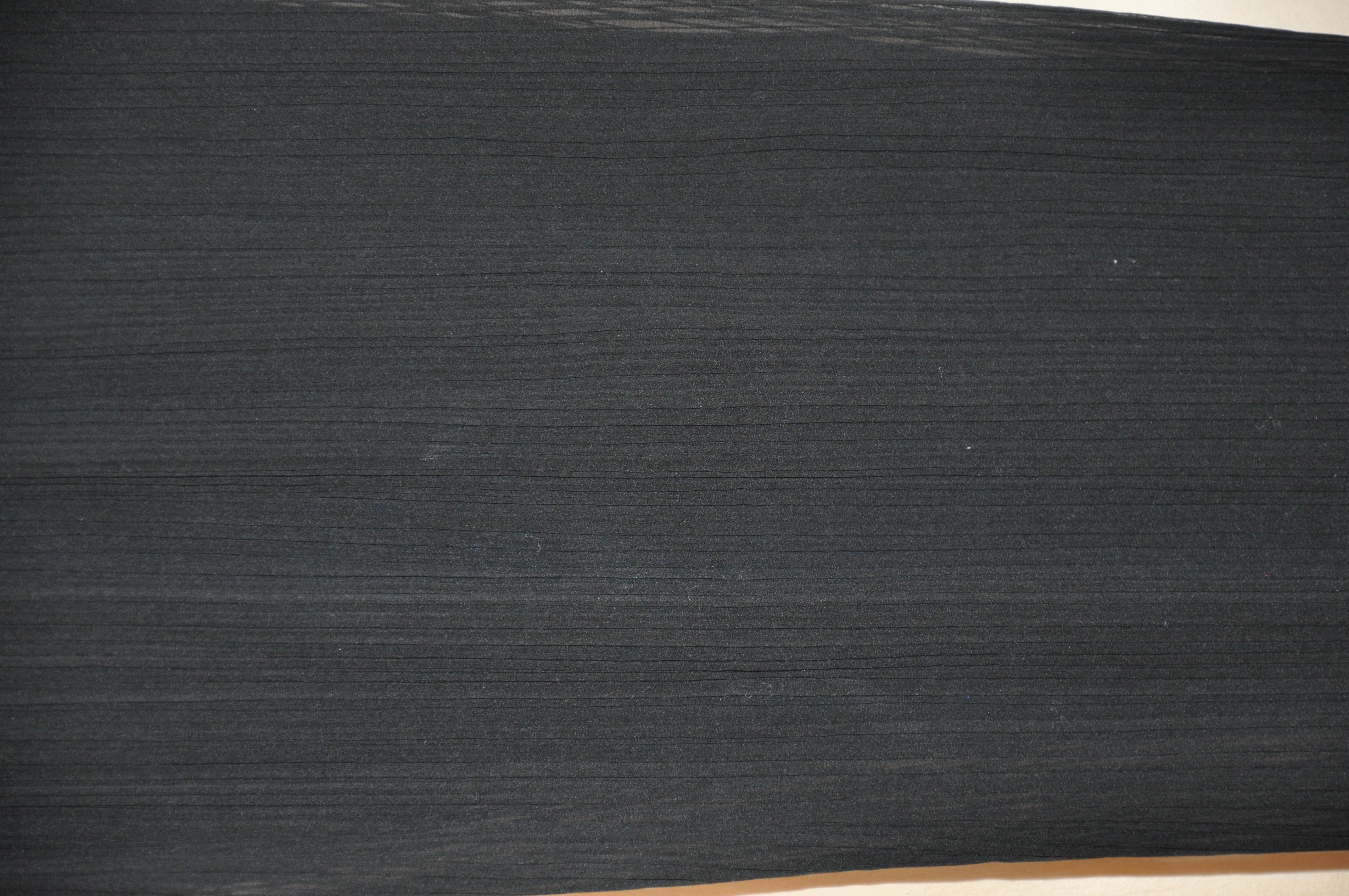 Issey Miyake Signature Jet-Black - Pantaloni a gamba larga con vita elastica in vendita 8