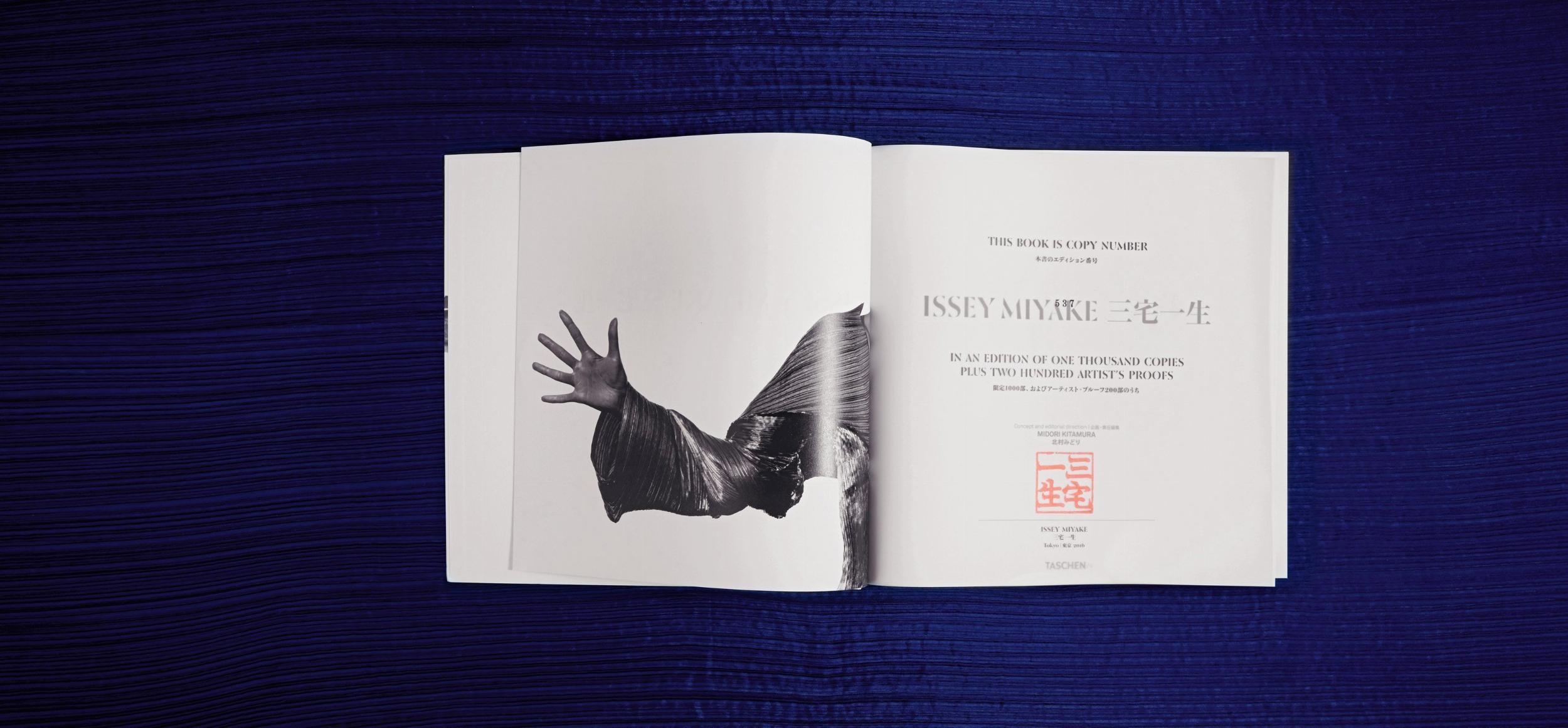Pressed Issey Miyake. Signed Limited Edition book in Issey Miyake Bag For Sale