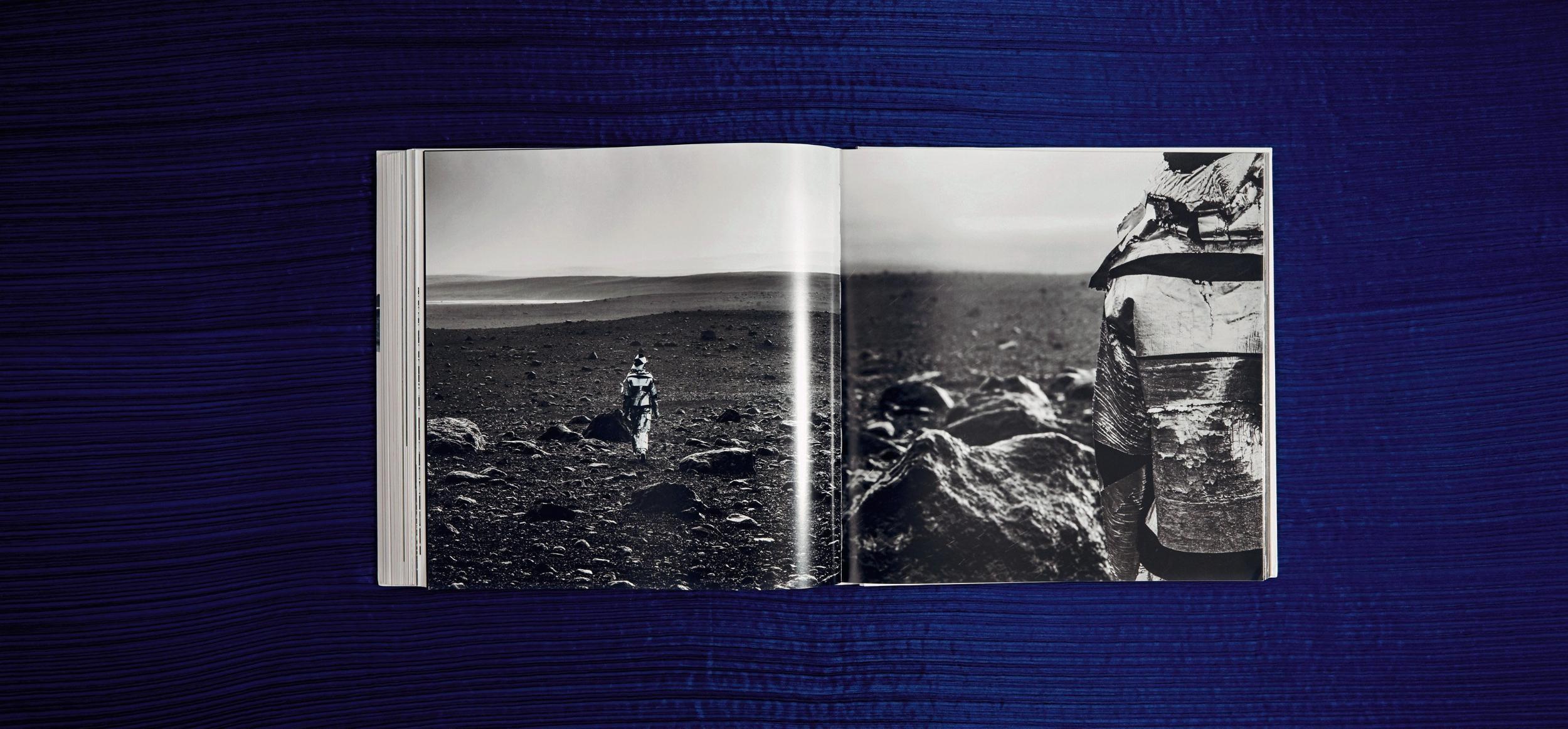 Fabric Issey Miyake. Signed Limited Edition book in Issey Miyake Bag For Sale