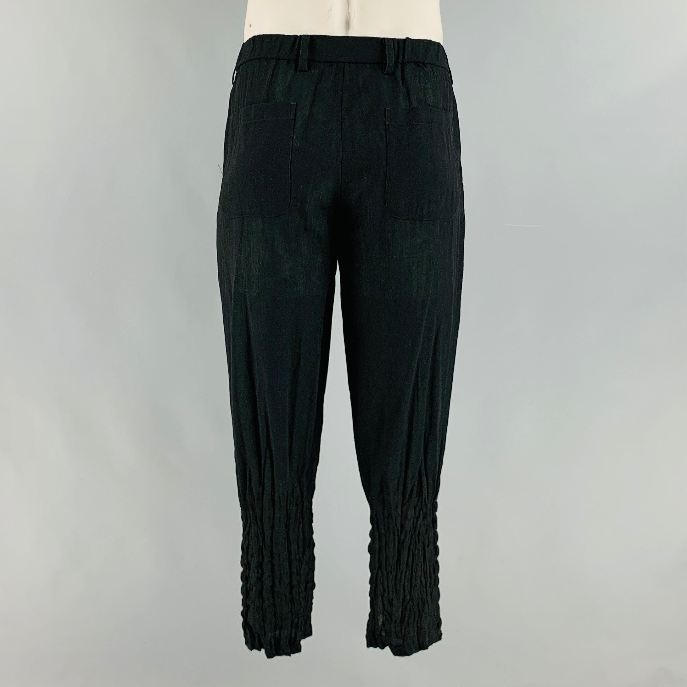 ISSEY MIYAKE Size L Black Green Ombre Casual Pants In Excellent Condition For Sale In San Francisco, CA
