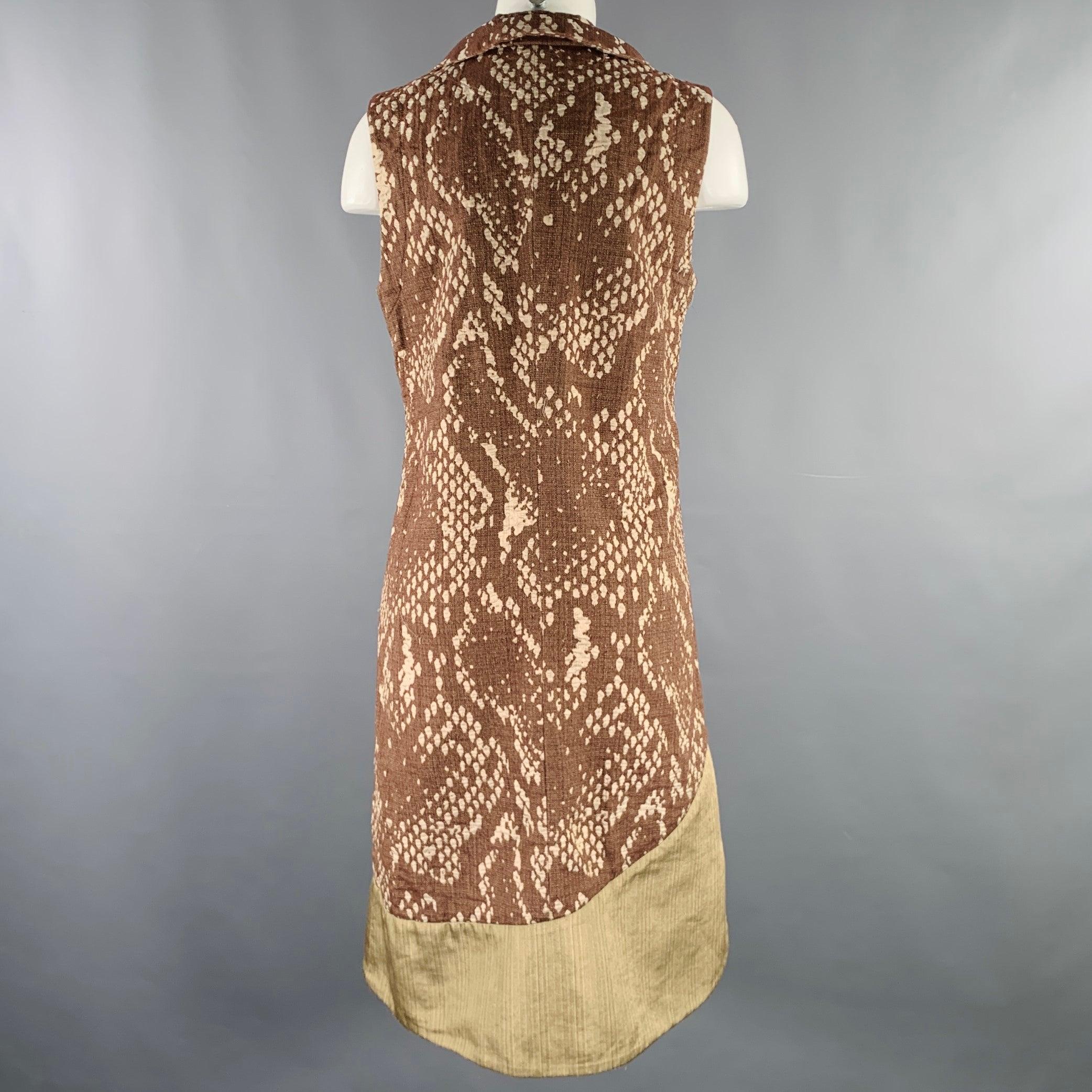 Donna Issey Miyake Taglia M Marrone Beige Vestito senza maniche con stampa a pelle di serpente in vendita