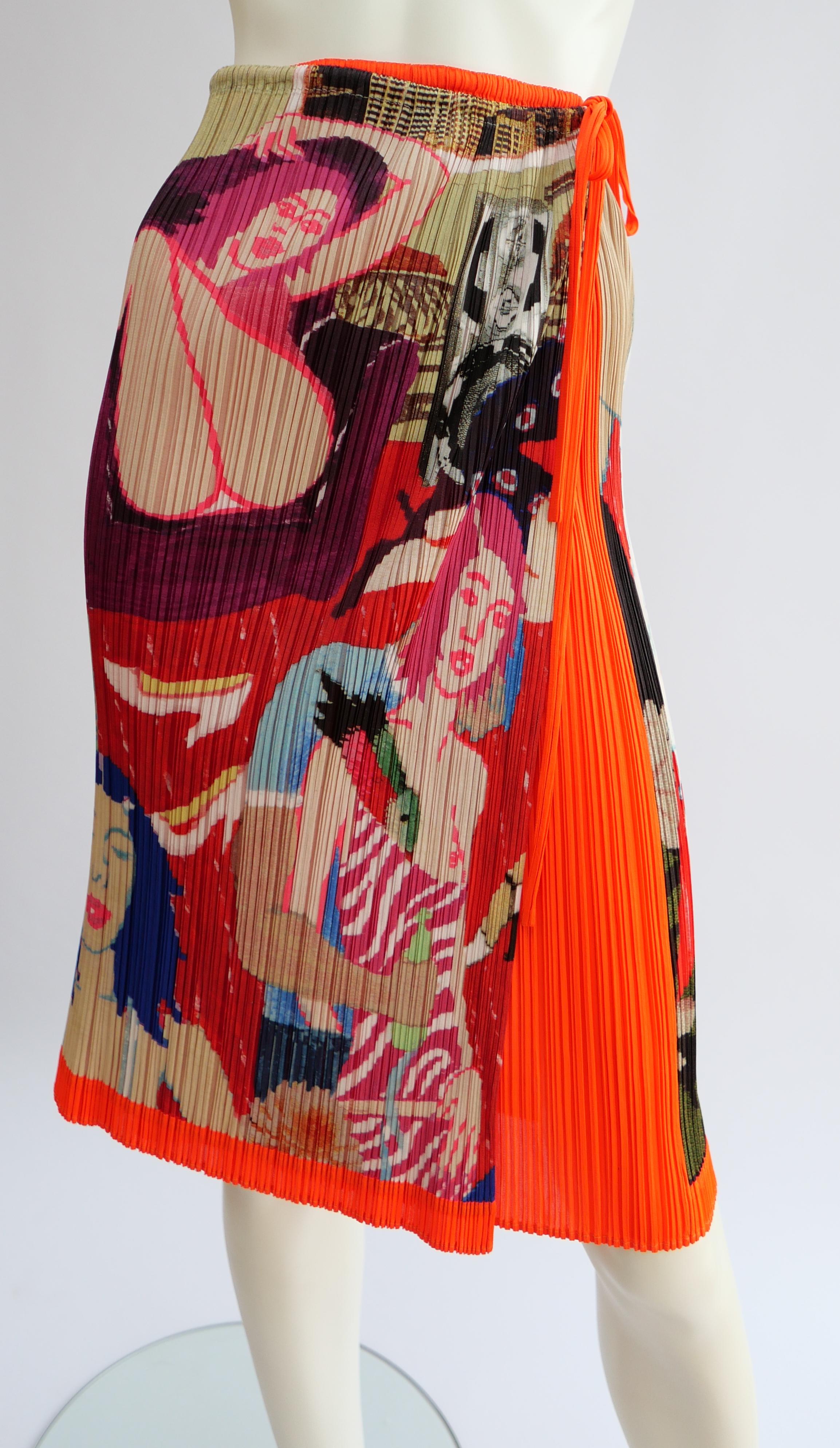  Issey Miyake Skirt With Art Illustration Print For Sale 2