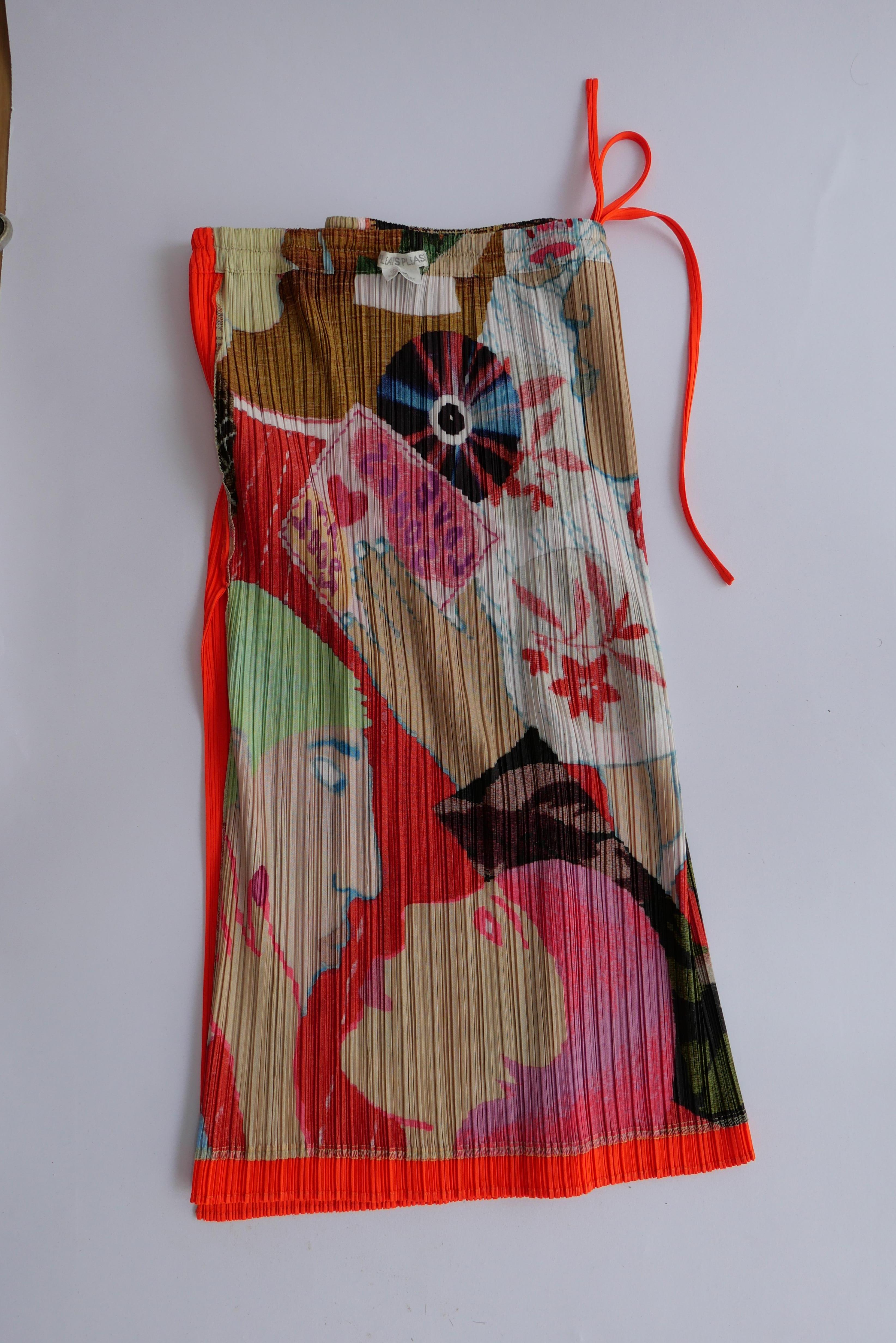 Issey Miyake Rock mit Kunstillustrationsdruck im Angebot 4