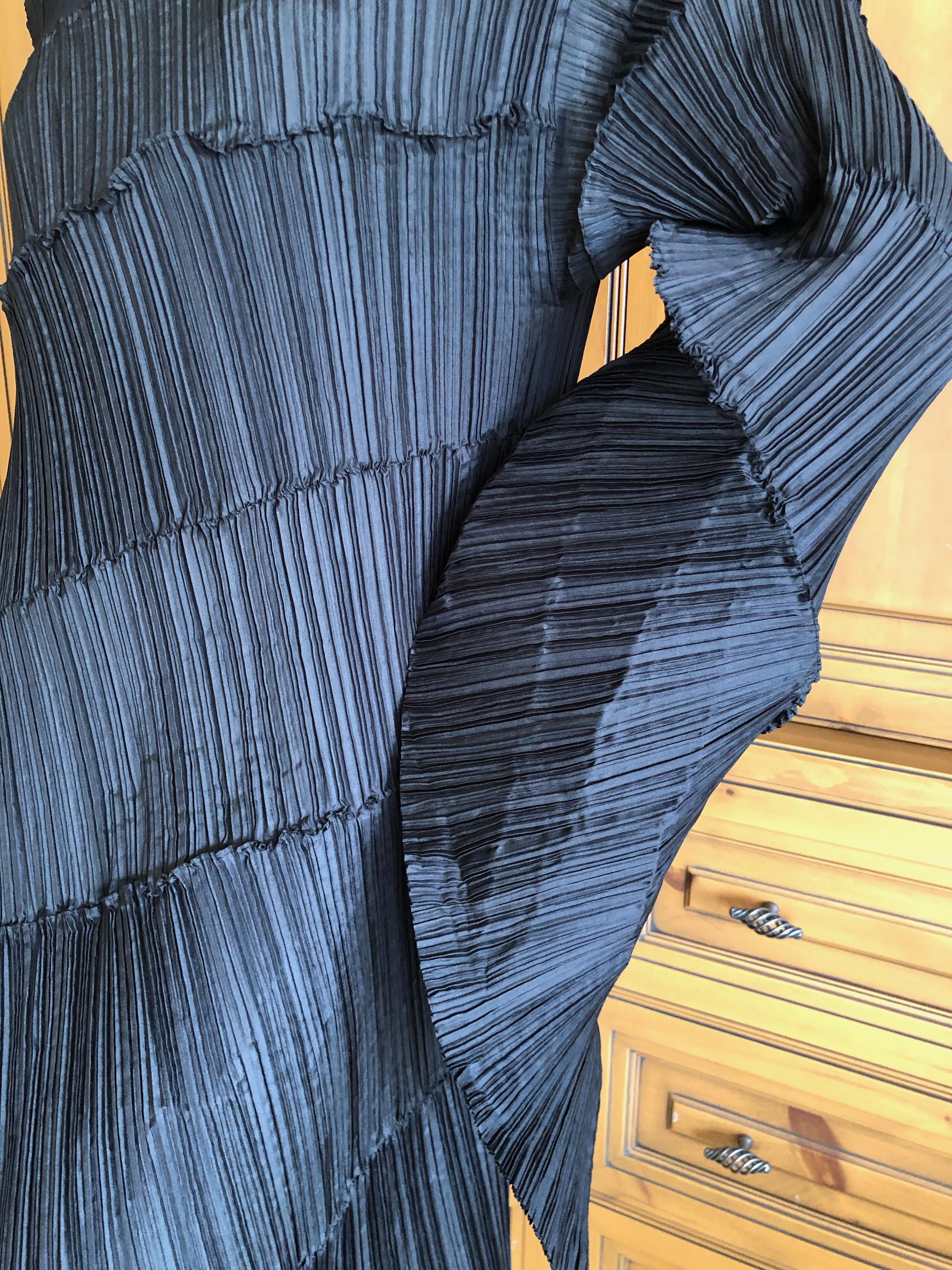 Women's Issey Miyake Spiraling Sculptural Black Pleated Vintage Dress
