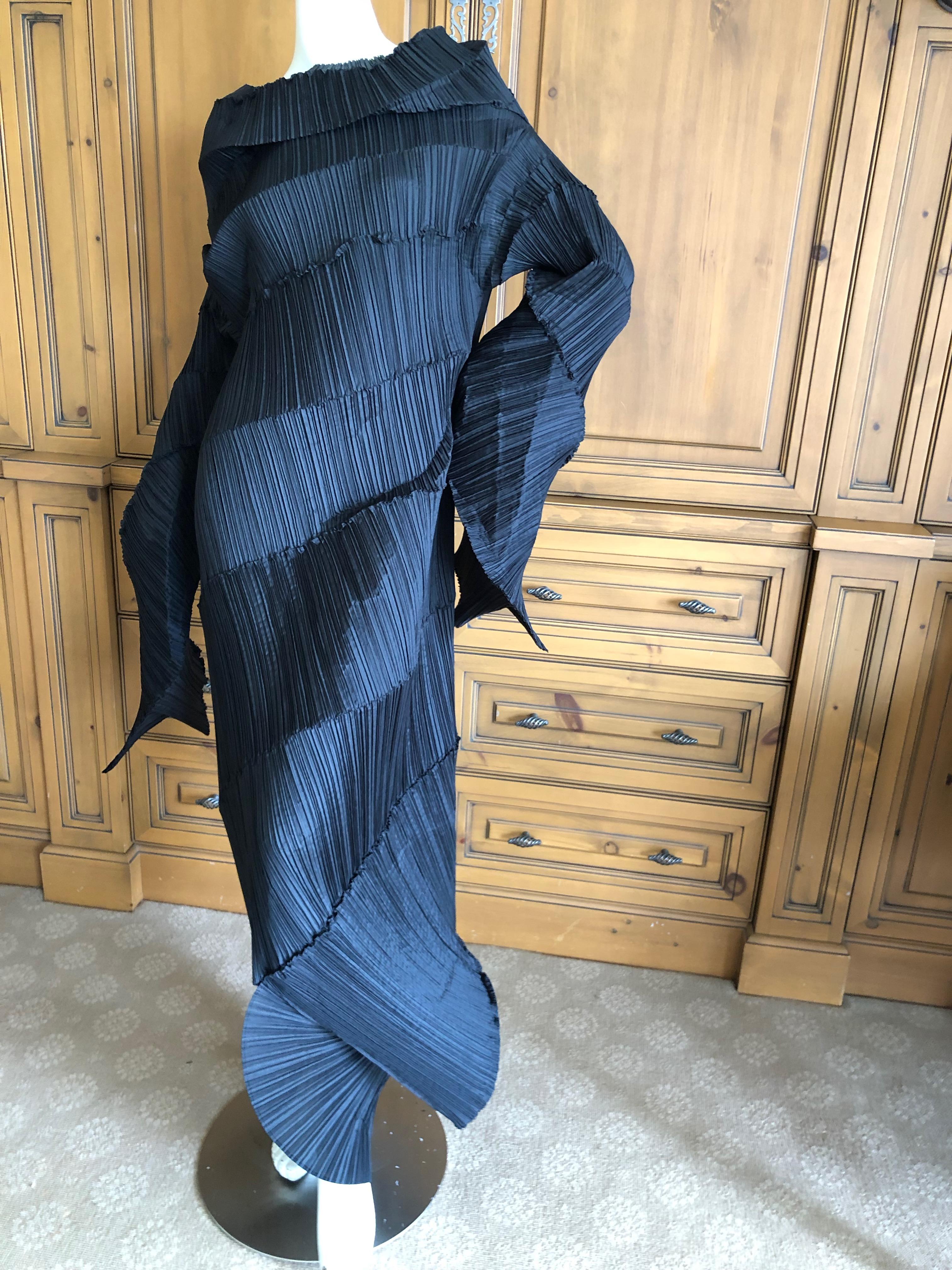 Issey Miyake Spiraling Sculptural Black Pleated Vintage Dress 1