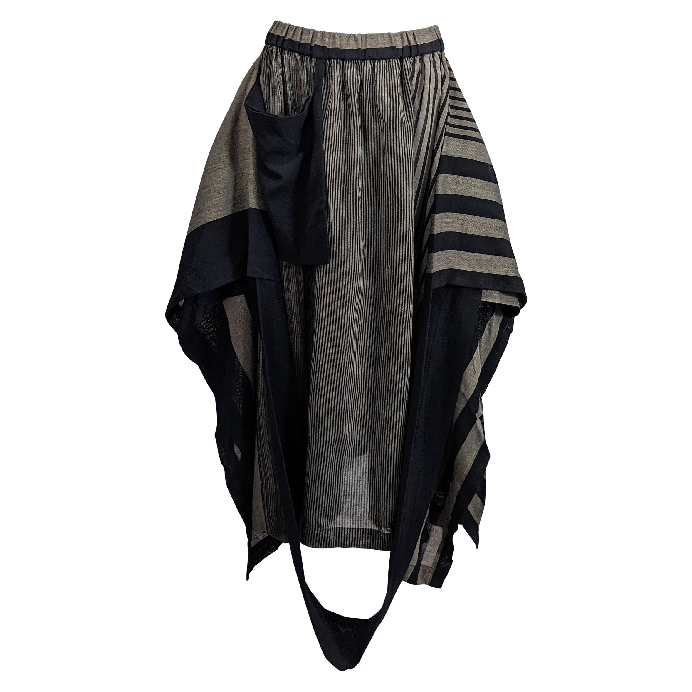 Issey Miyake - Jupe transformable en laine rayée