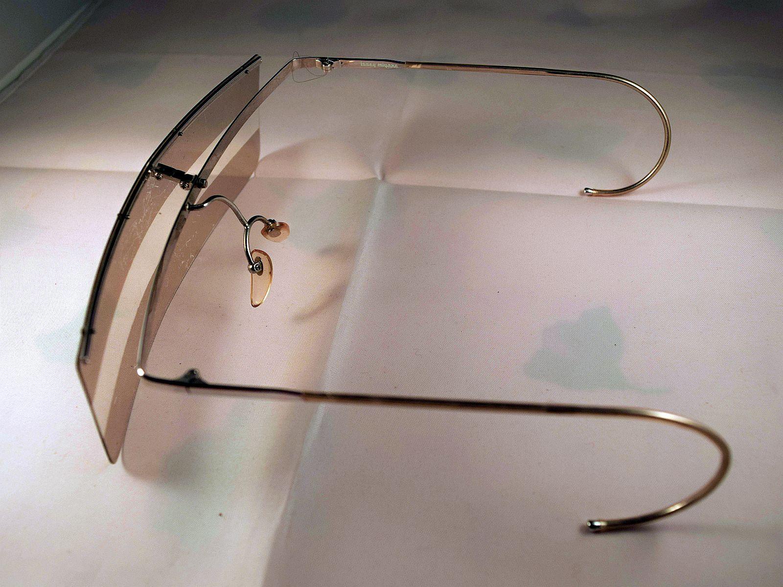 Issey Miyake sunglasses For Sale 2
