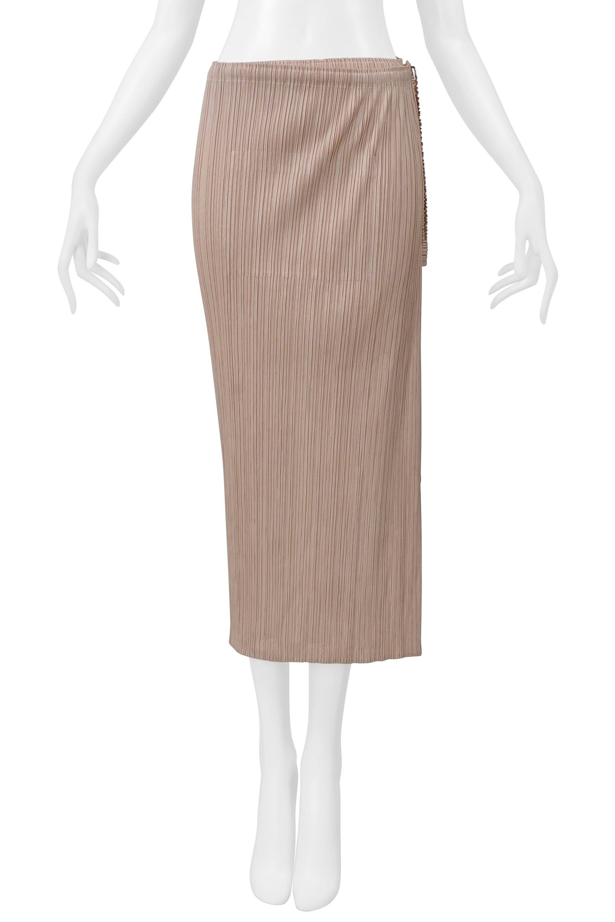 Donna Issey Miyake Pantaloni plissettati con pannello frontale 2004 in vendita