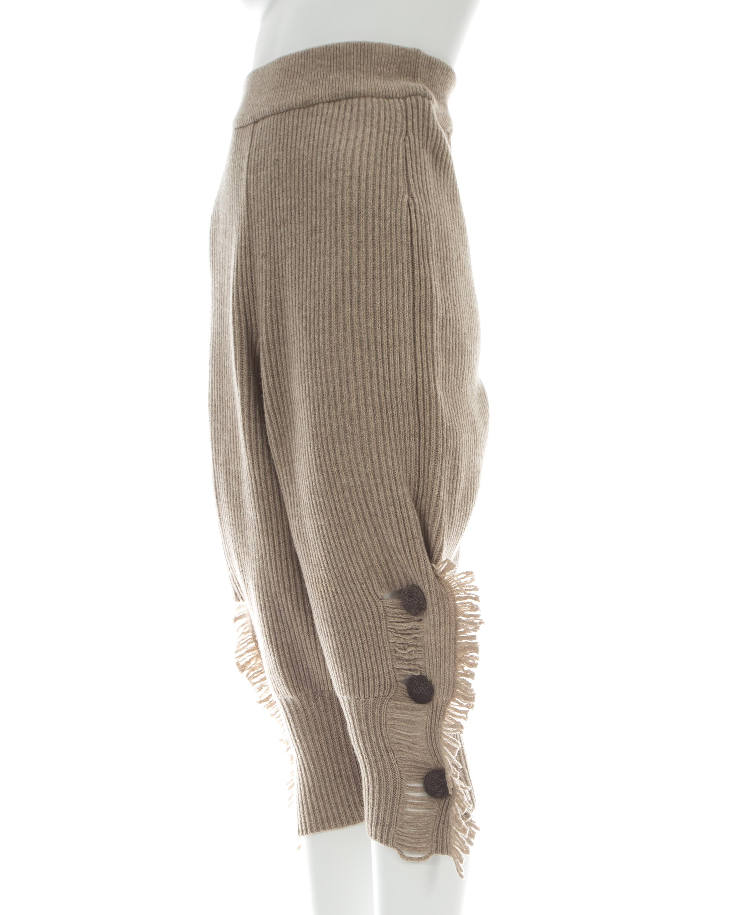 Issey Miyake taupe rib knit wool fringed shorts, ca. 1988 In Good Condition For Sale In London, London