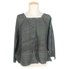 Issey Miyake top Pleats Please 1990s