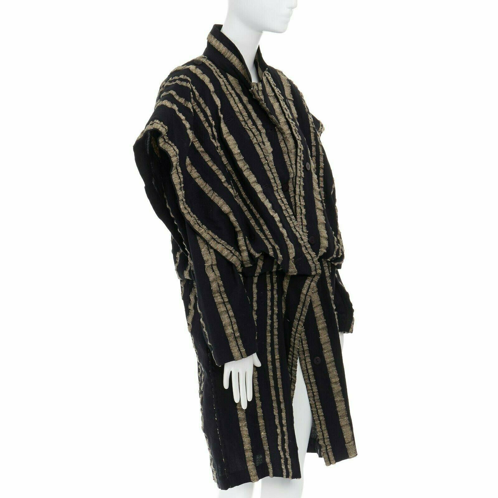 ISSEY MIYAKE Vintage 1980s black gold striped samurai shoulder wool coat M US8 In Good Condition For Sale In Hong Kong, NT