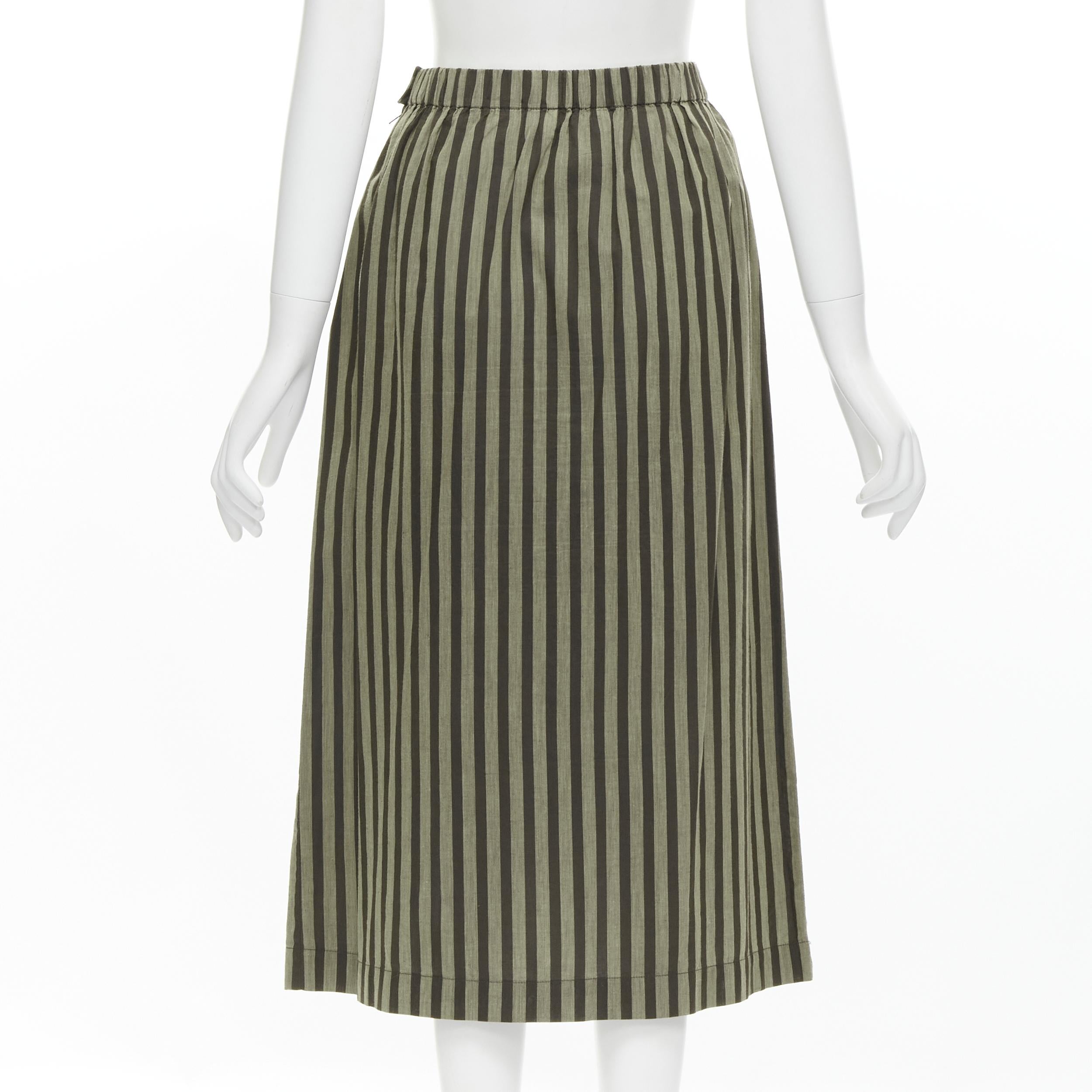 ISSEY MIYAKE Vintage 1980s cotton brown striped diagonal pleat A-line skirt M In Excellent Condition For Sale In Hong Kong, NT