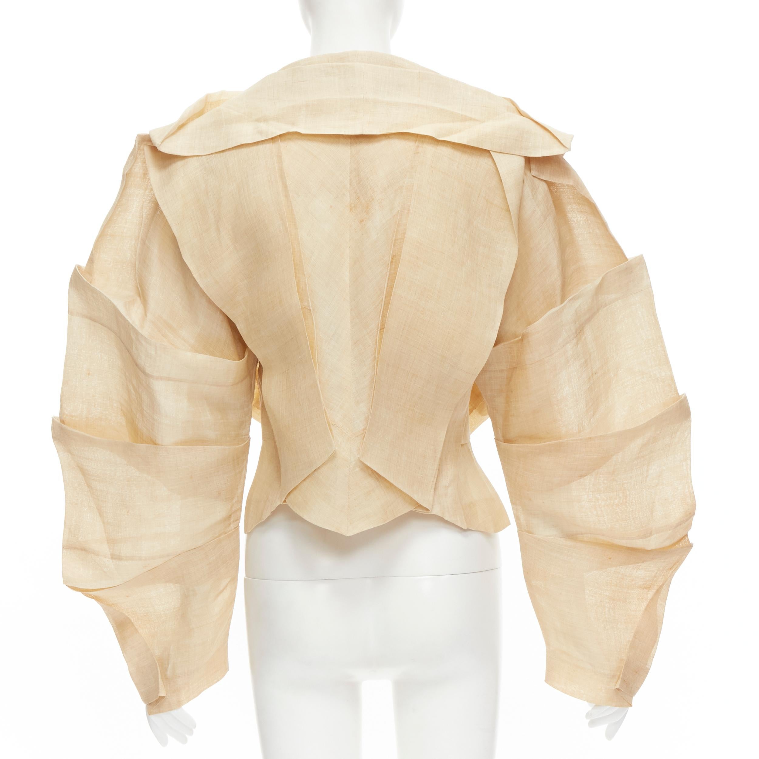 Issey Miyake - Veste en lin plissée vintage avec motif architectural, issue d'un défilé, taille XL, 1991 Pour femmes en vente