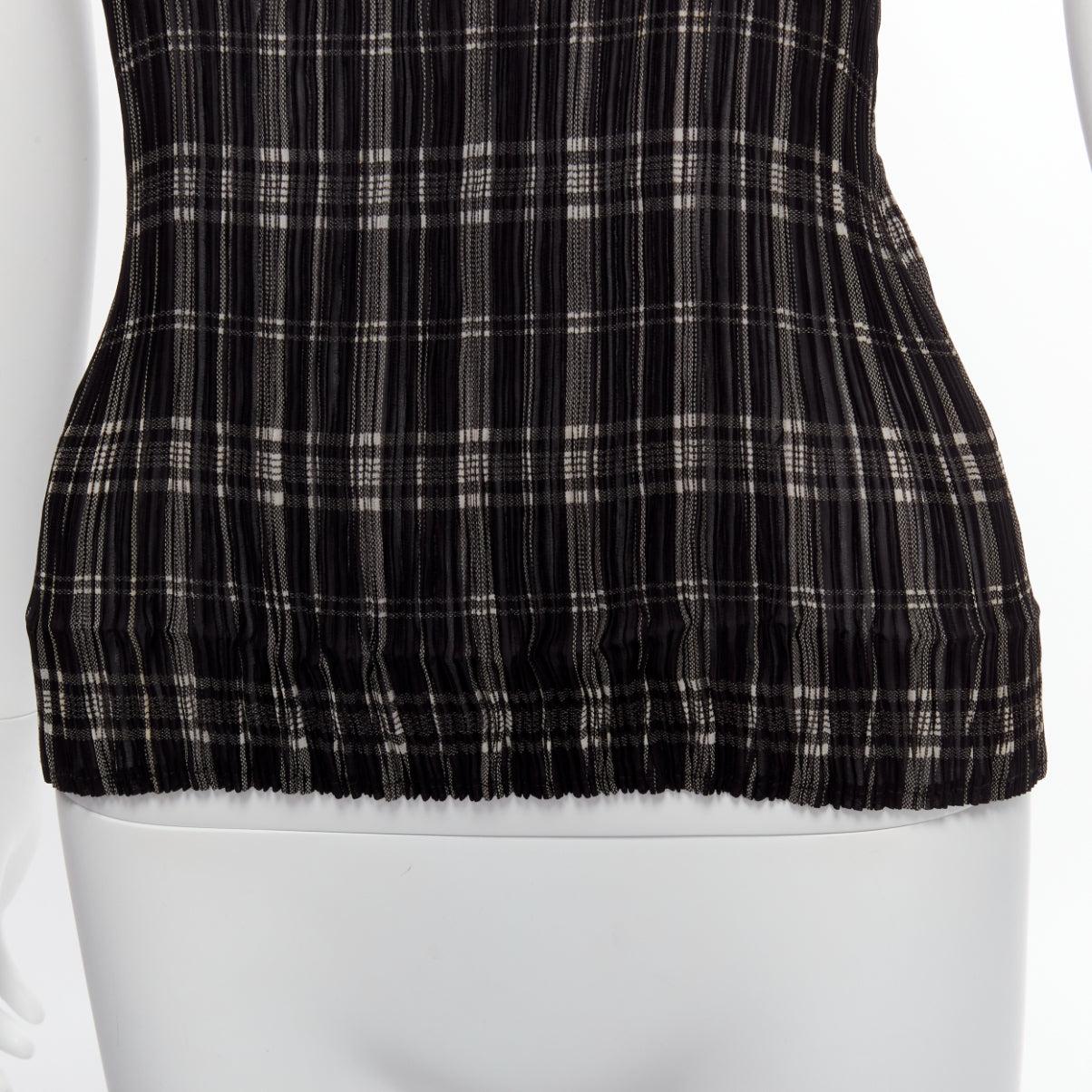 ISSEY MIYAKE Vintage black white plaid check plisse round neck tank top S For Sale 3