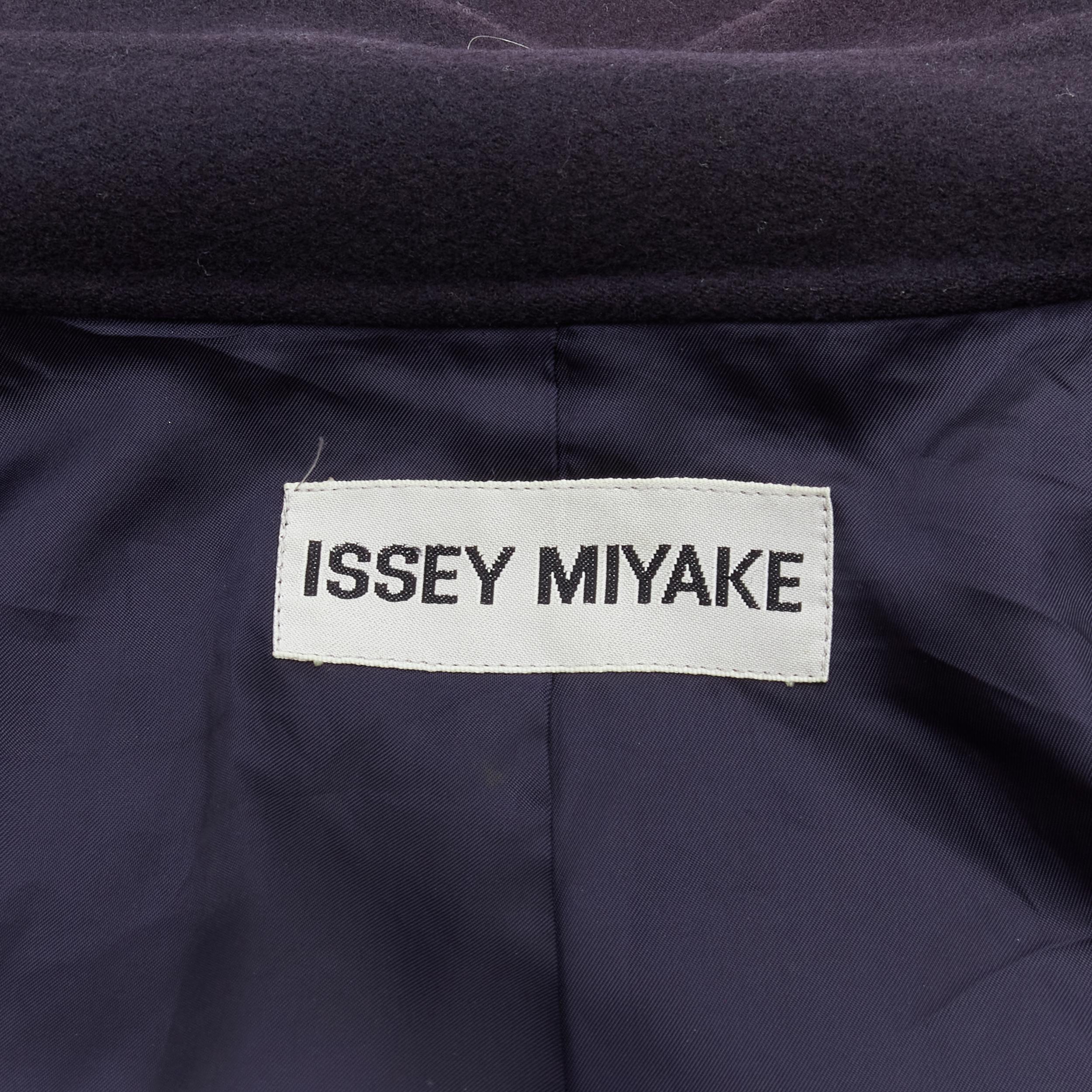 ISSEY MIYAKE Vintage navy blue double breasted wide cut cocoon coat L For Sale 6