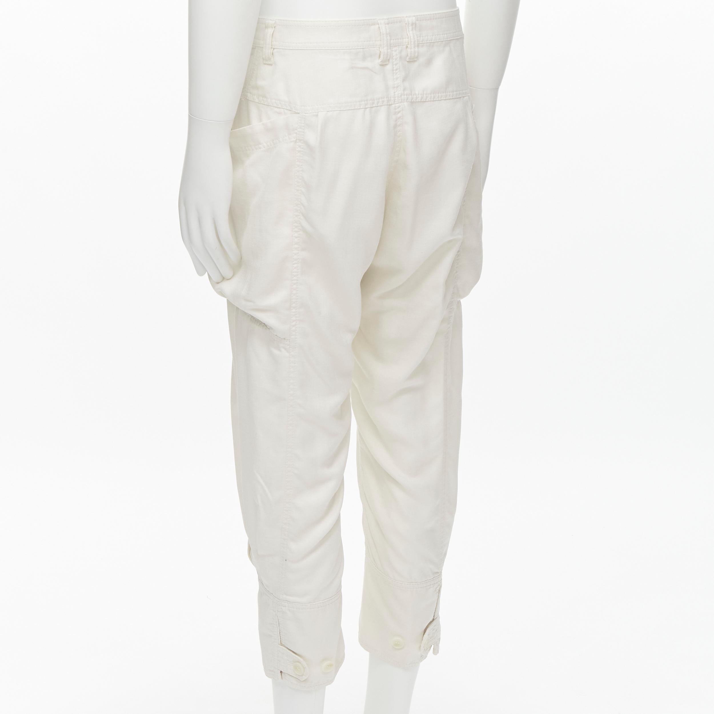Gray ISSEY MIYAKE white polyester cargo pocket dropped crotch parachute pants JP4 L For Sale