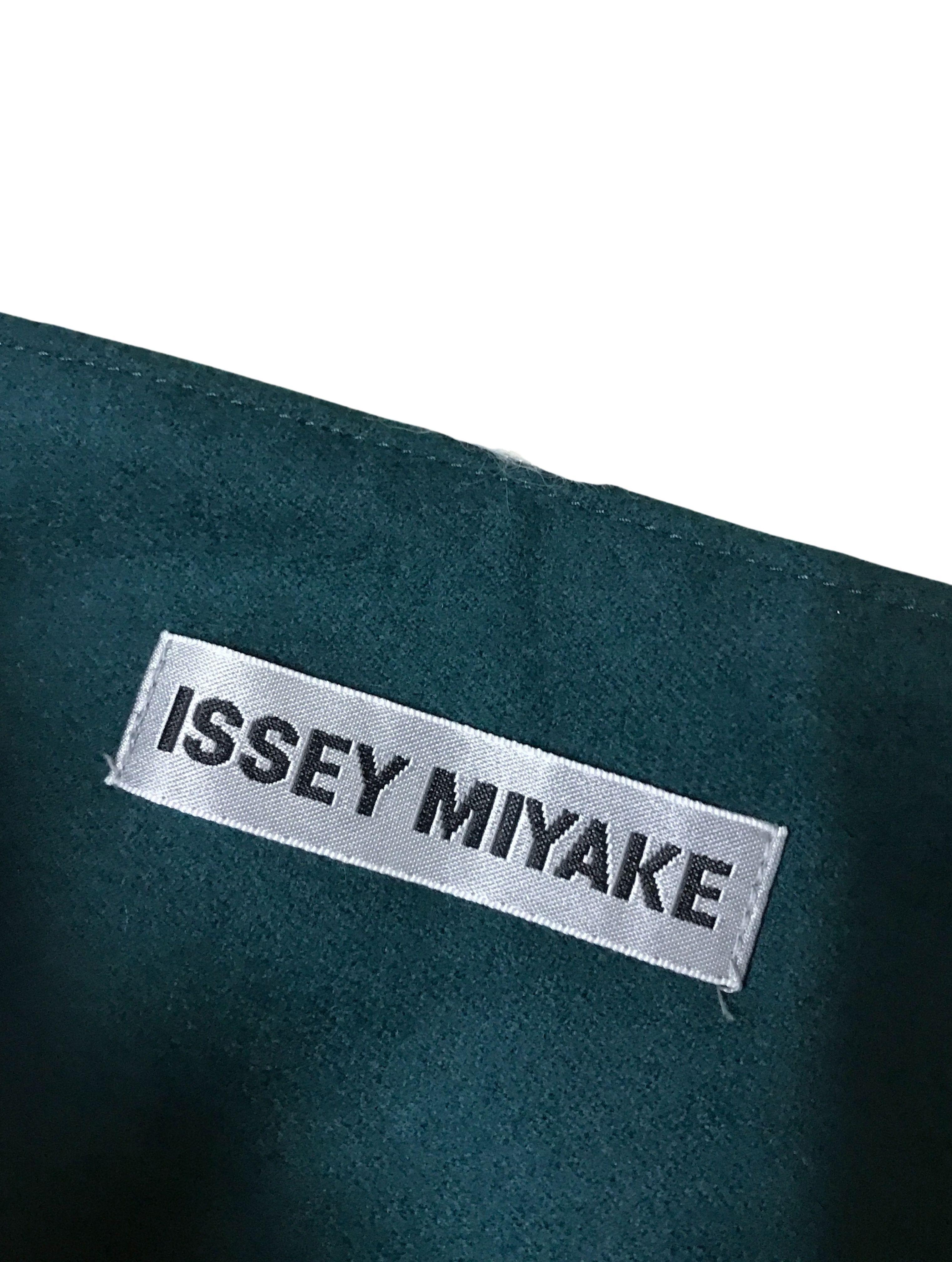 Men's Issey Miyake Wool-Blended Straight Fit Pants For Sale