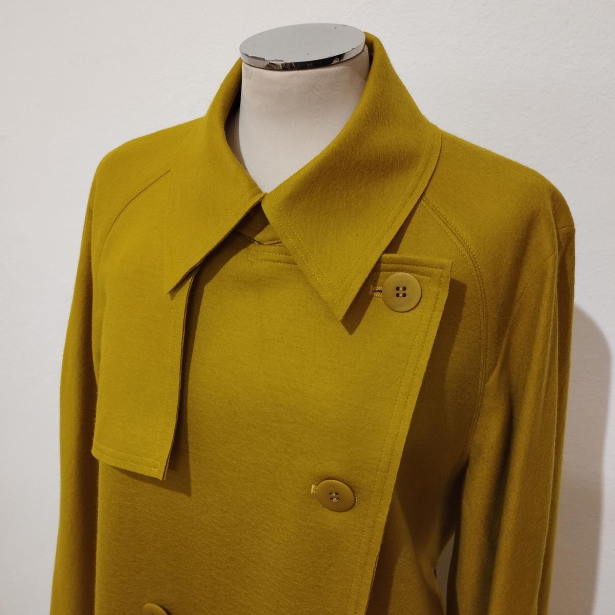 Issey Miyake Wool coat size M In Excellent Condition For Sale In Gazzaniga (BG), IT