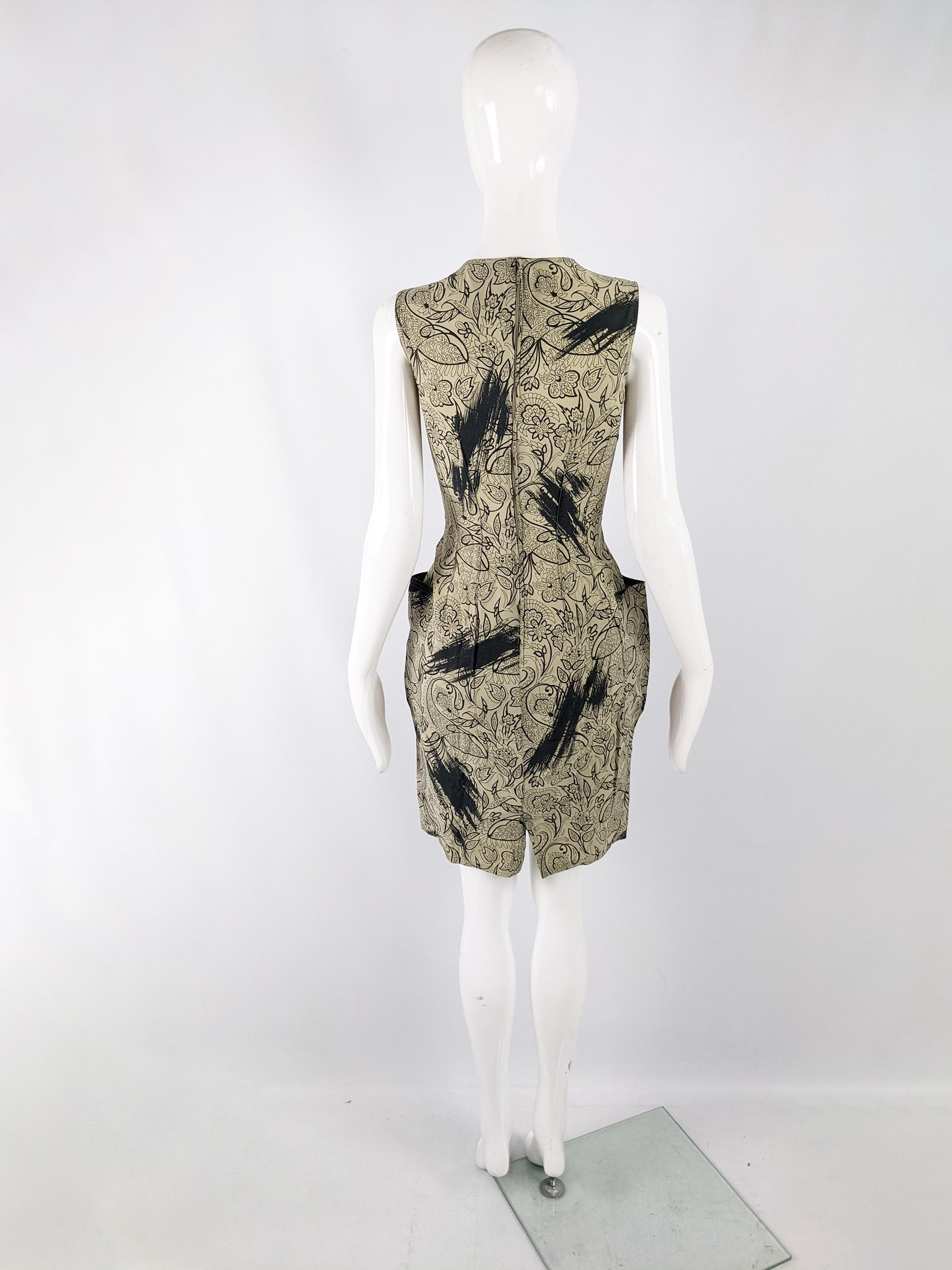 Women's Istante by Versace 1980s Vintage Sleeveless Dress Paisley Cotton Dress For Sale