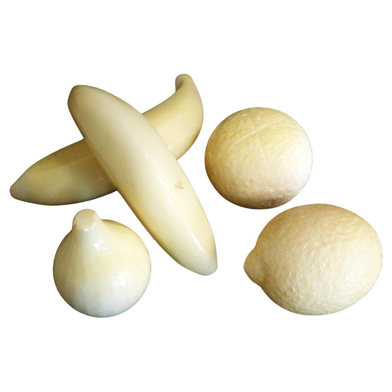 8 Fruits Sculptés En Pierre D’Italie – Albâtre Et Marbre Peints, Style Antique Avec Panier