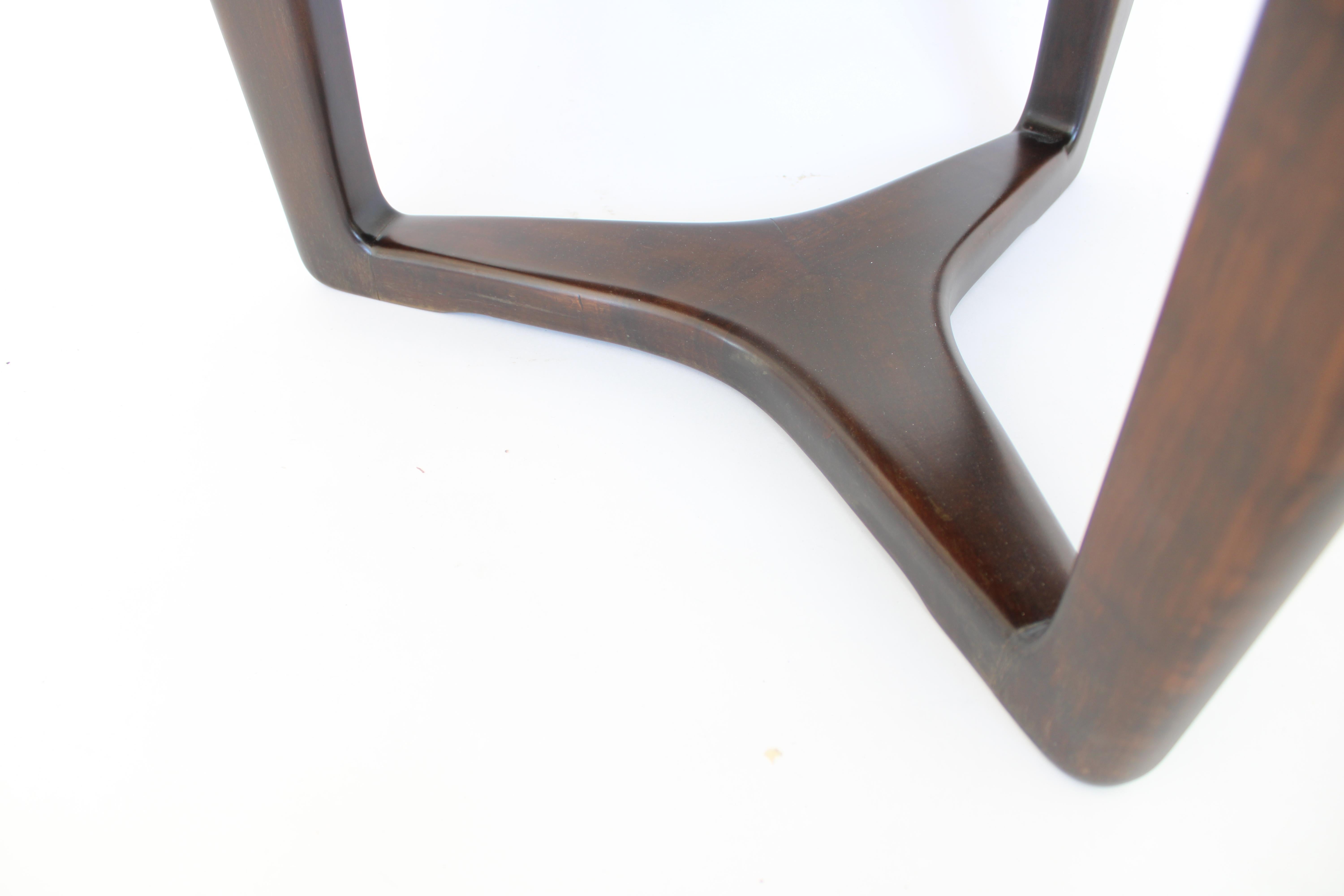 Tavolino Italain Attribuito a Gio Ponti Legno di mogano in vendita 8