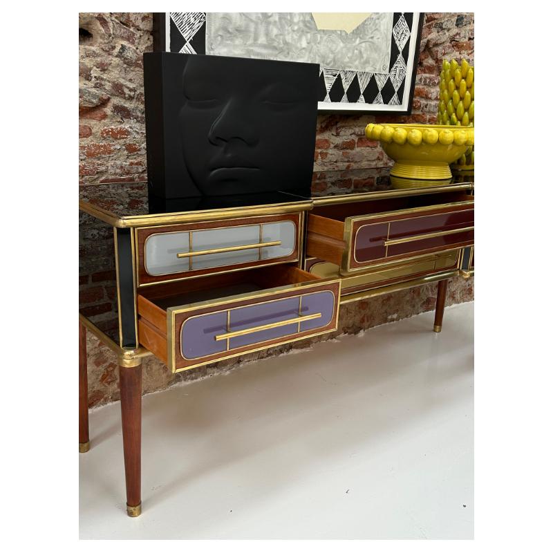 Ottone Credenza Italain Made Solid Wood e rivestita di vetro colorato 1950S in vendita