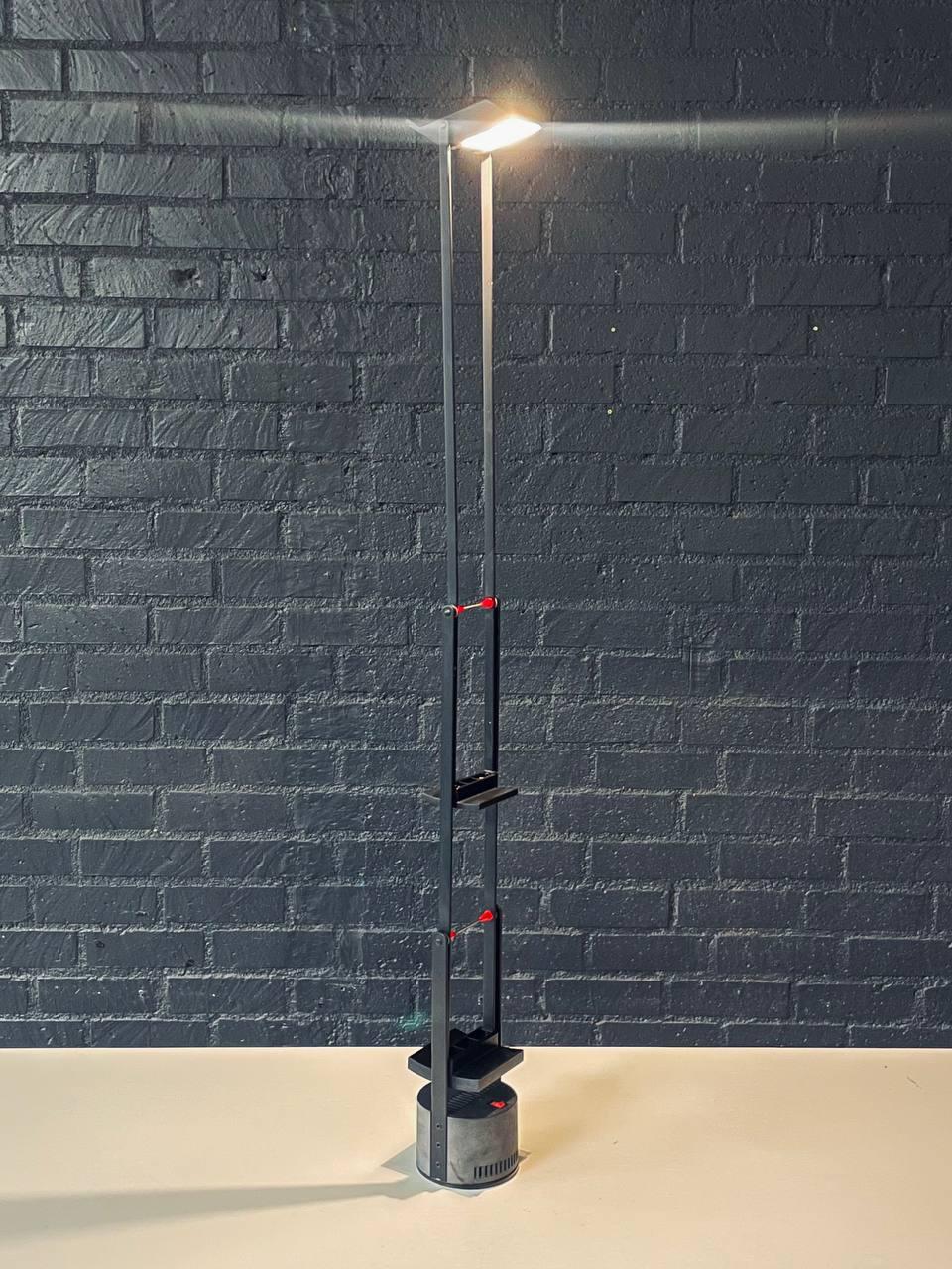 Italian Italain “Tizio” Adjustable Counterbalanced Table Lamp by Richard Sapper For Sale