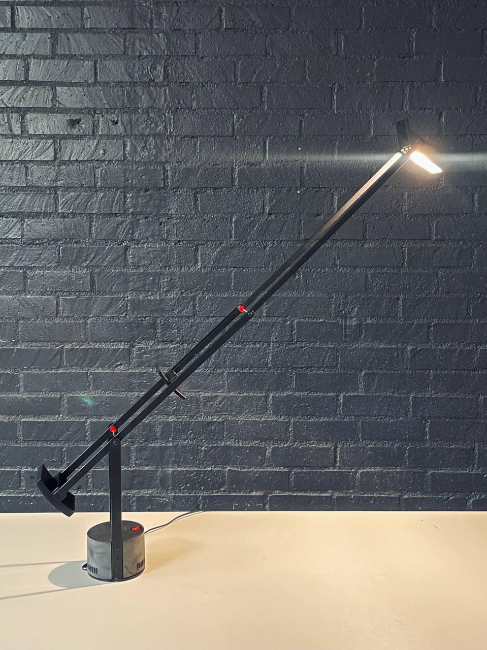 Italain “Tizio” Adjustable Counterbalanced Table Lamp by Richard Sapper In Good Condition For Sale In Los Angeles, CA