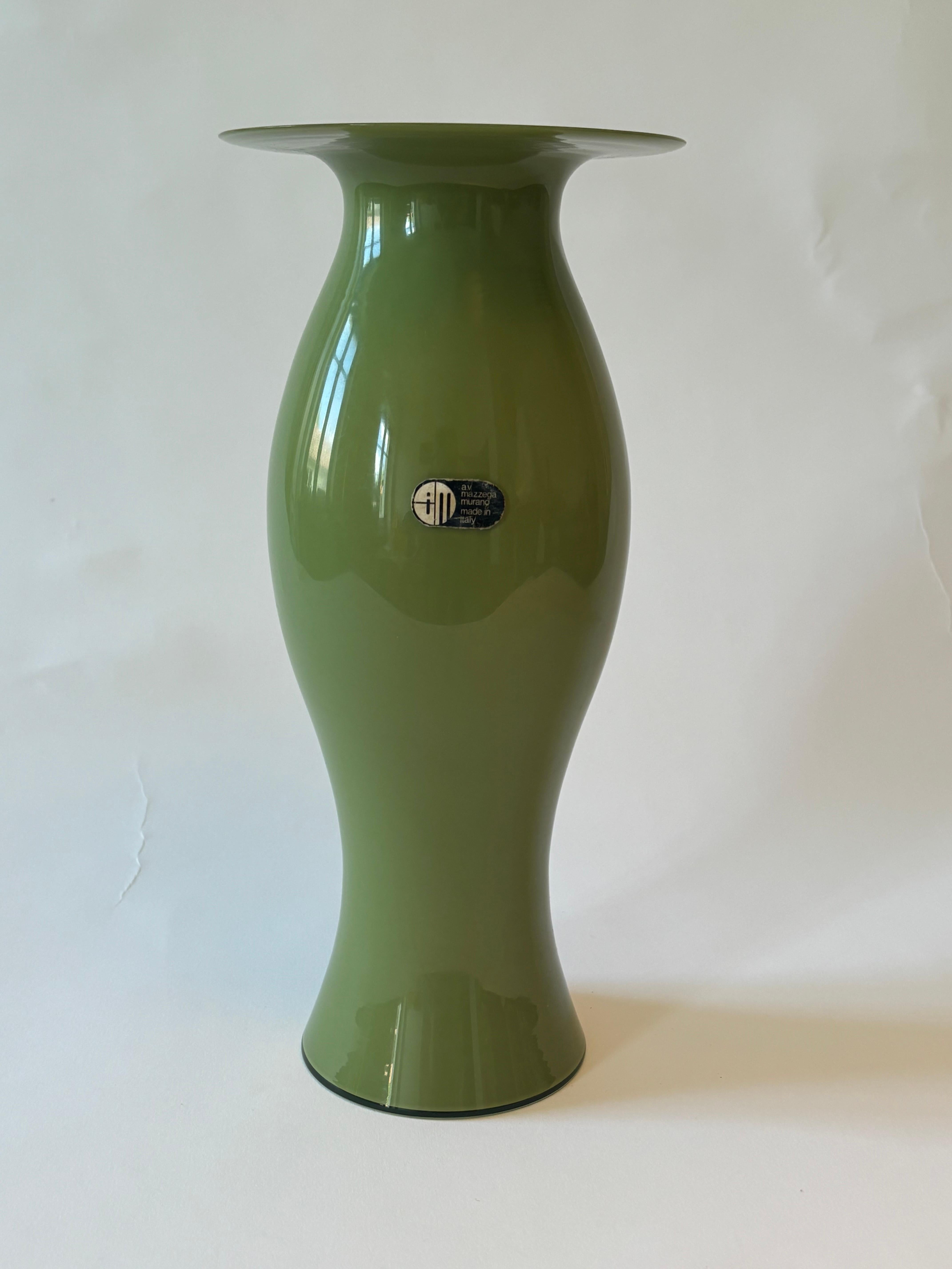 Vase aus italienischem Muranoglas von Carlo Nason für A. V. Mazzega im Zustand „Hervorragend“ im Angebot in Milan, Italy