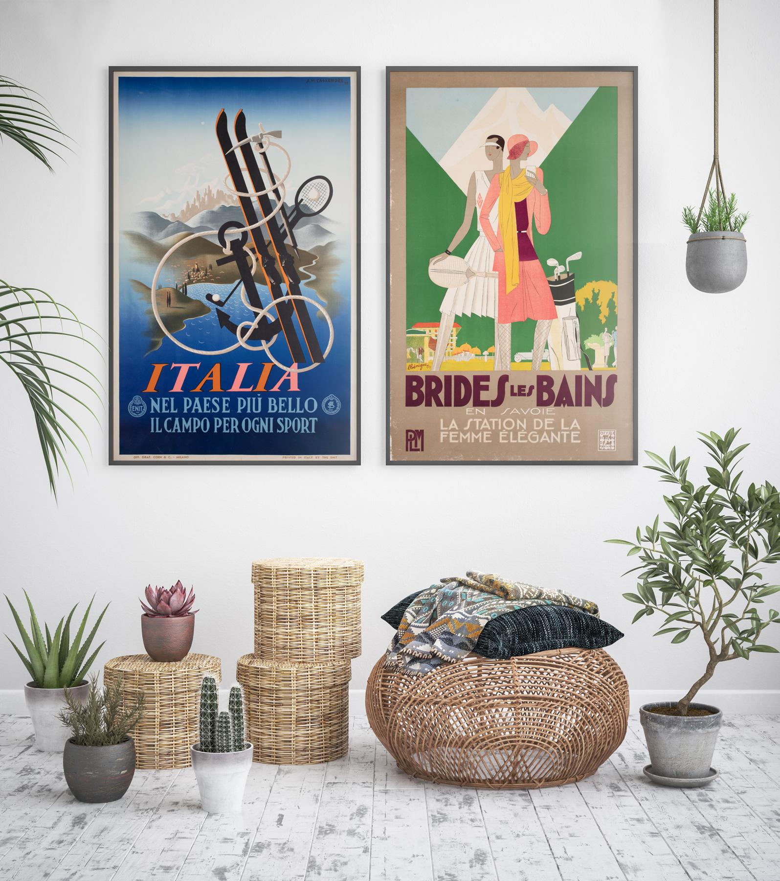 Original-Reiseplakat im Vintage-Stil, herausgegeben von ENIT, das für Italien als ideales Land für alle Sportarten wirbt, mit einem atemberaubenden Design im Art-Déco-Stil von dem bekannten Plakatkünstler A. M. Cassandre.

Ein sehr seltenes und