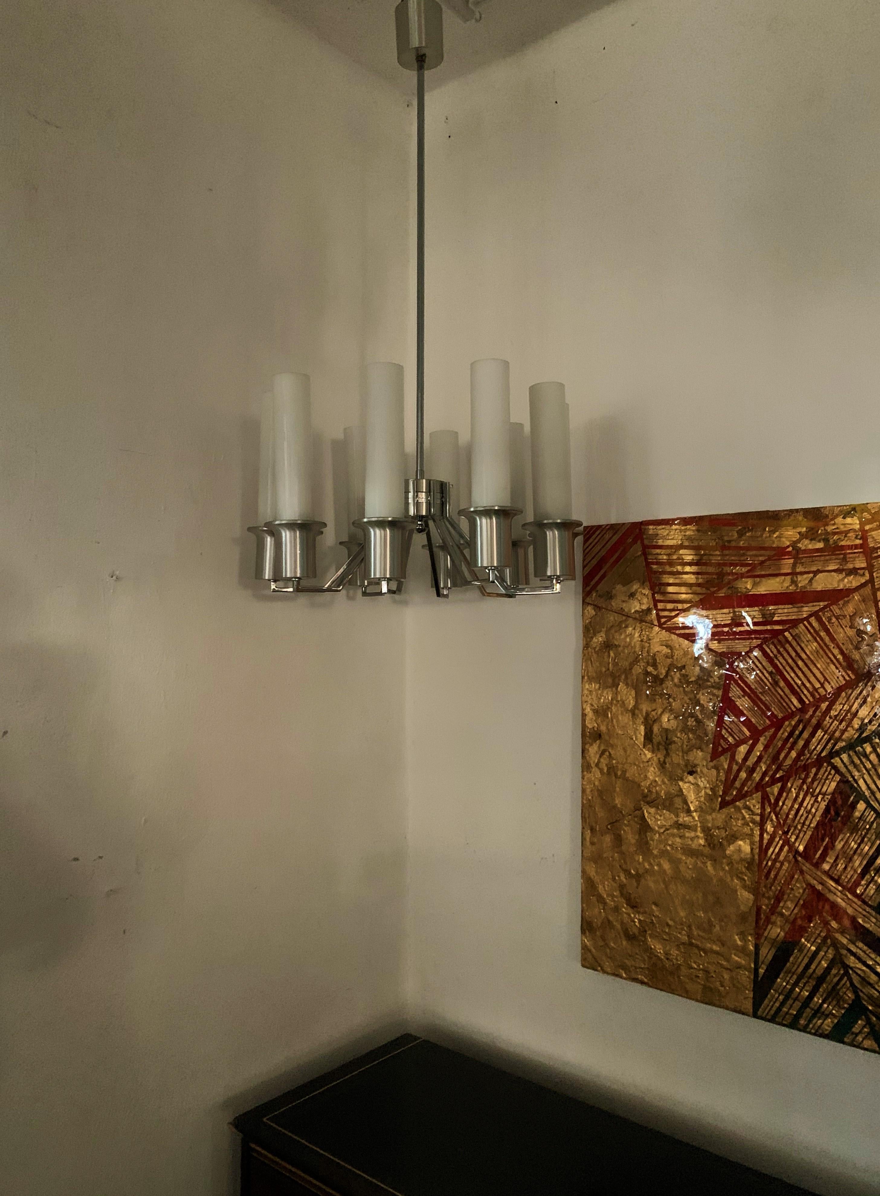 Italian 10-Light Mid-Century Modern Chandelier ITSO Artemide, circa 1970 For Sale 4