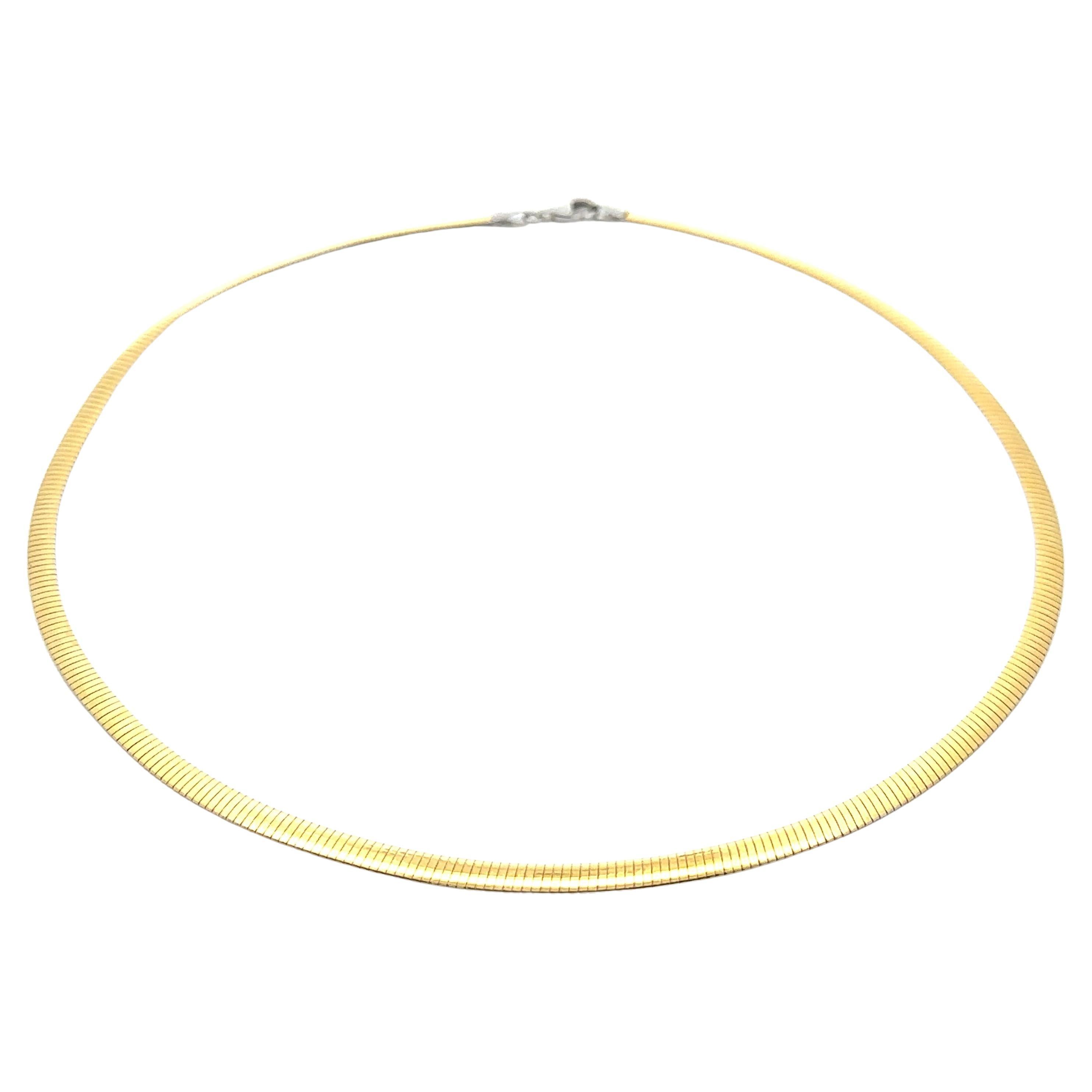 Italian 10k Yellow 
White Gold 4mm Wide Reversible Omega Link Chain Necklace For Sale