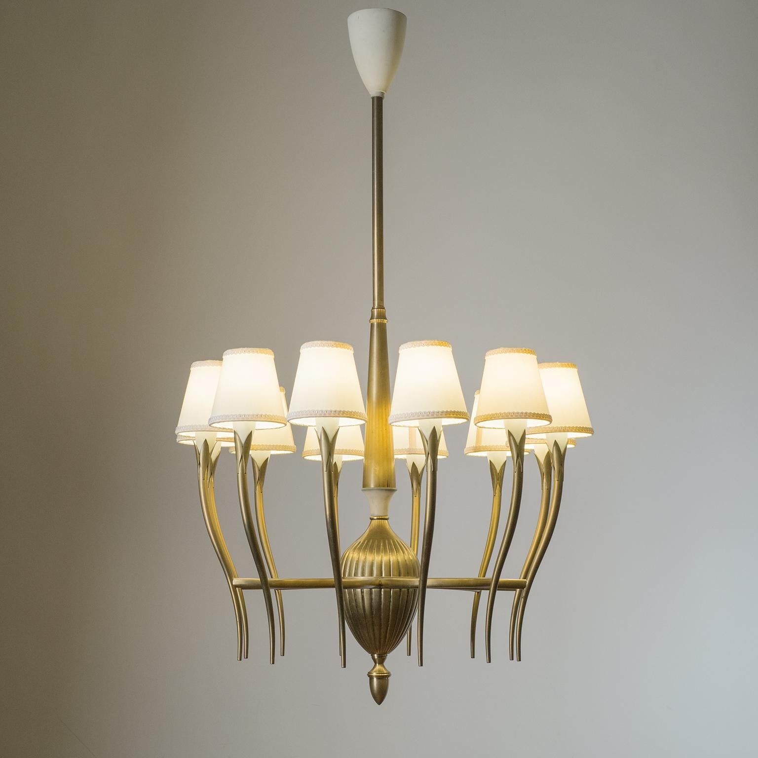 Italian 12-Arm Brass Chandelier, circa 1940 7