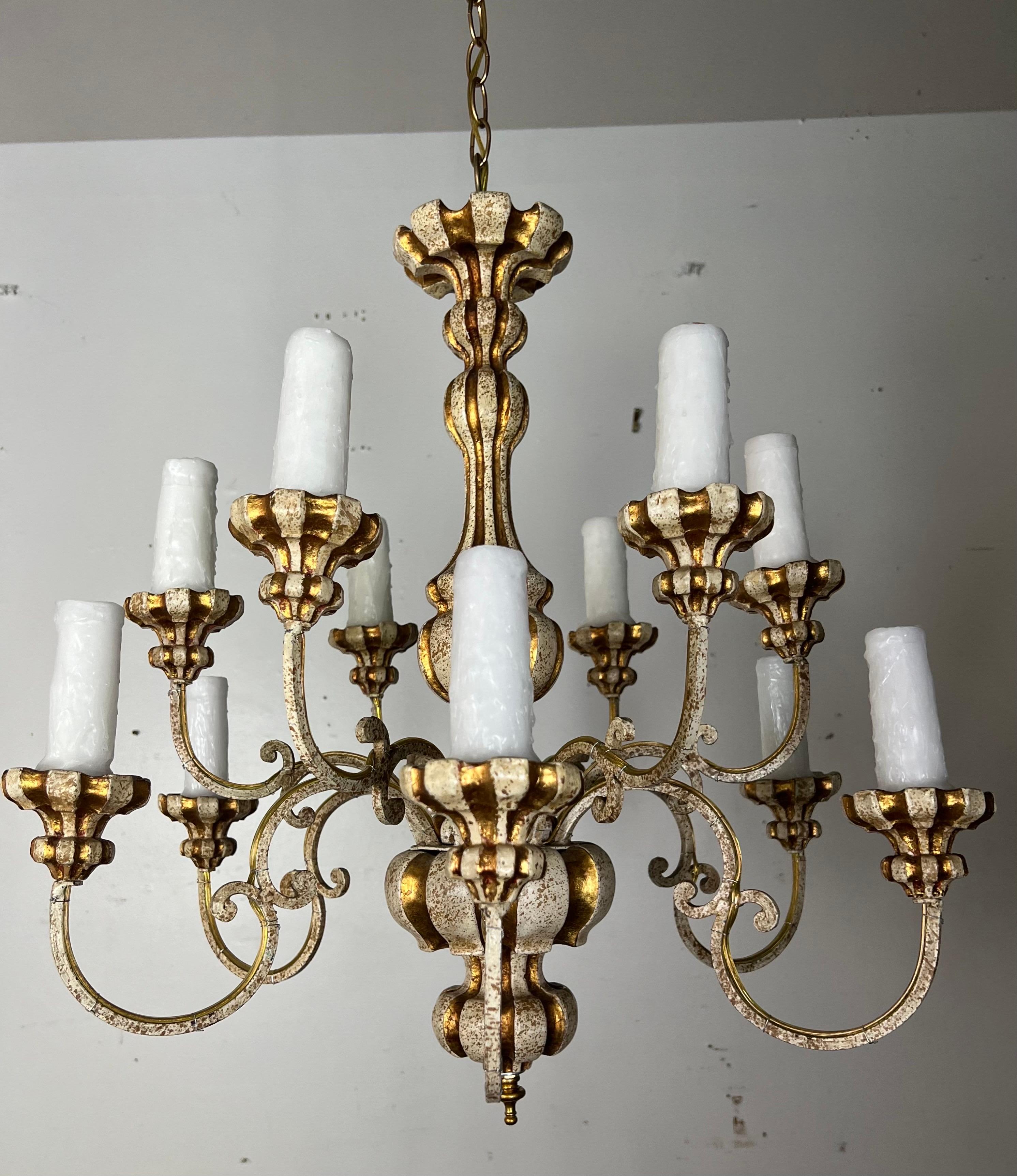 Italian (12) Light Painted & Parcel Gilt Chandelier For Sale 5