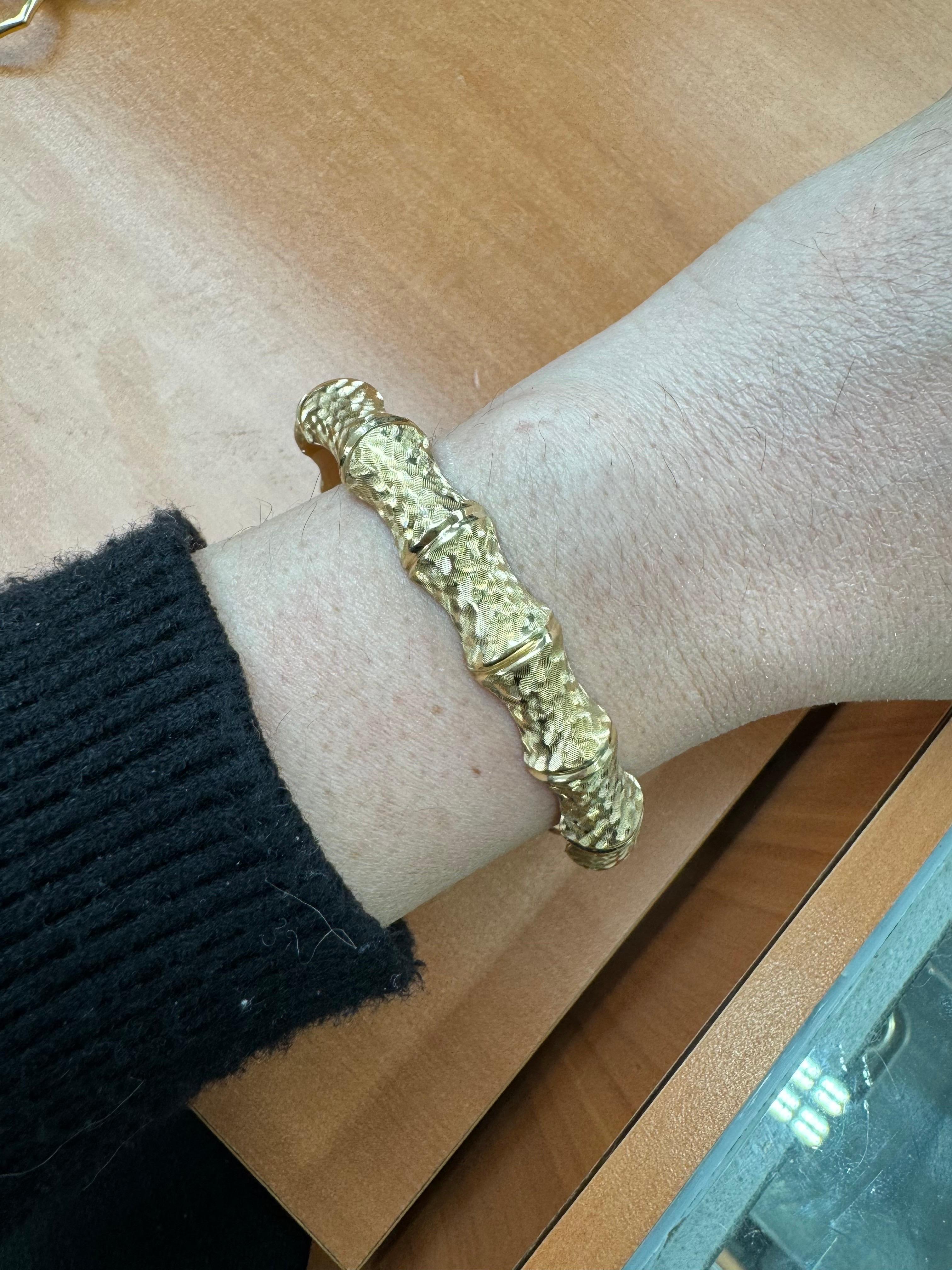 Italian 14 Karat Yellow Gold Bamboo Bangle 17.1 Grams 7 Inches 3