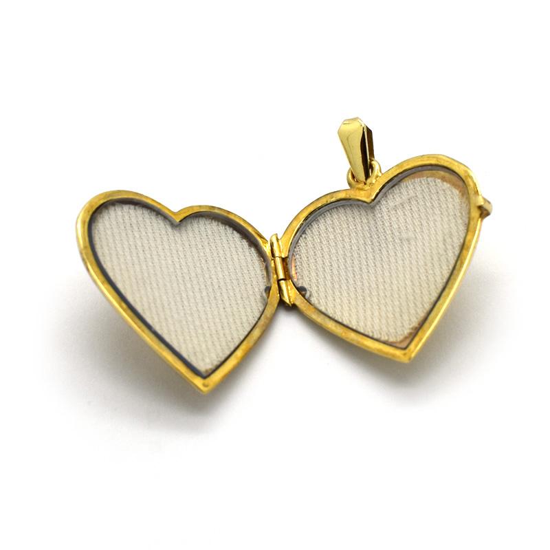 Retro Italian 14 Carat Gold Heart Locket