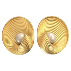 Italienische Akoya-Perlen-Ohrringe aus 14 Karat Gold, hergestellt in Italien von  Oltremare Gioielli