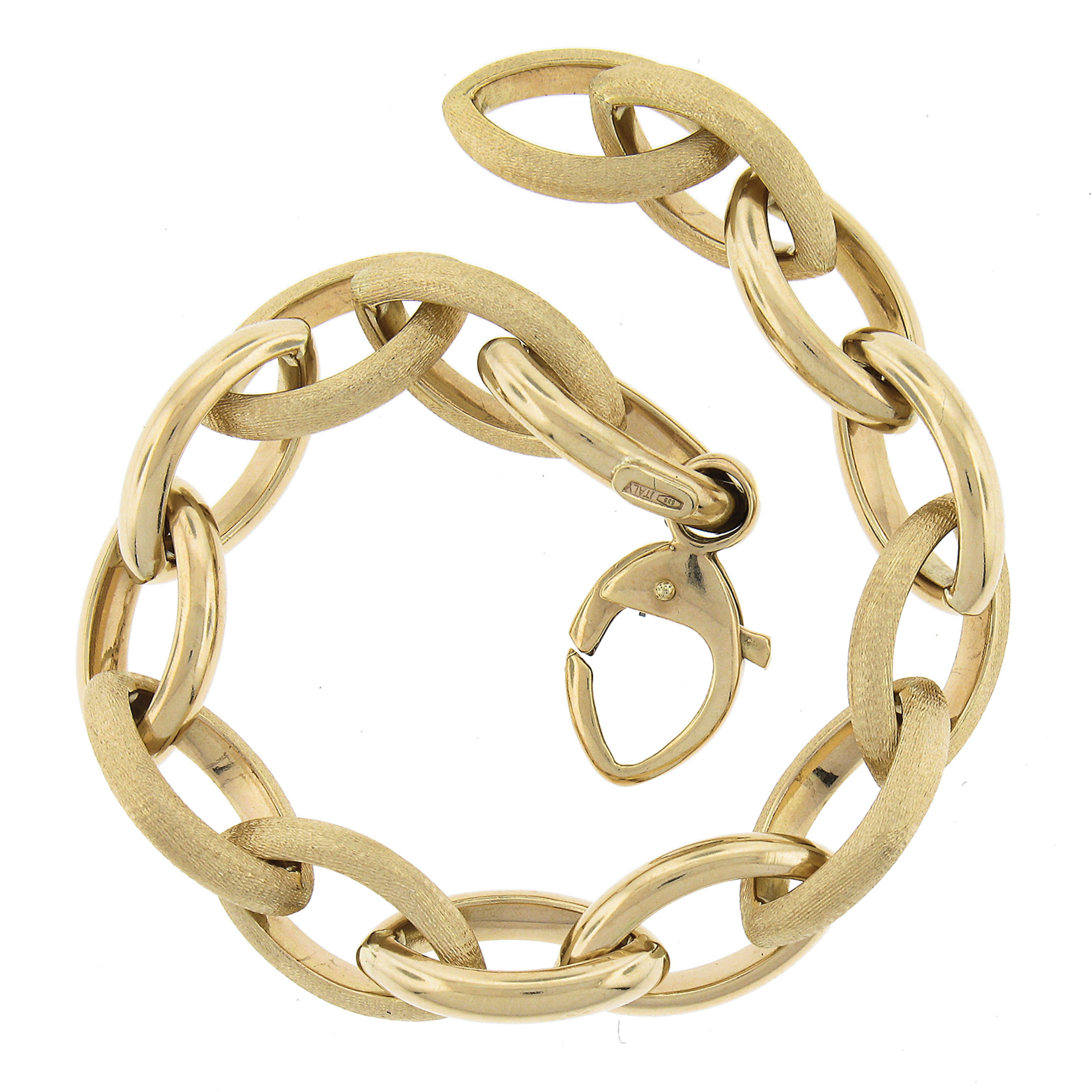 Women's or Men's Italian 14K Gold Brushed & Polished Finish Open Marquise Shape Link Bracelet For Sale