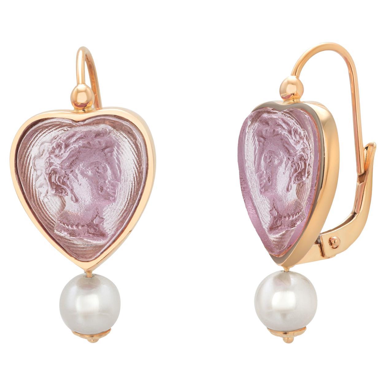 Boucles d
oreilles italiennes en or 14 carats avec camées déesses en améthyste sculptées à la main en vente