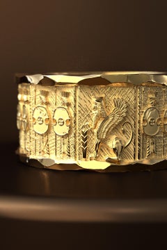 Italian 14k Gold Ring with Temple of Persepolis Bas-Reliefs, Persian Style Ring